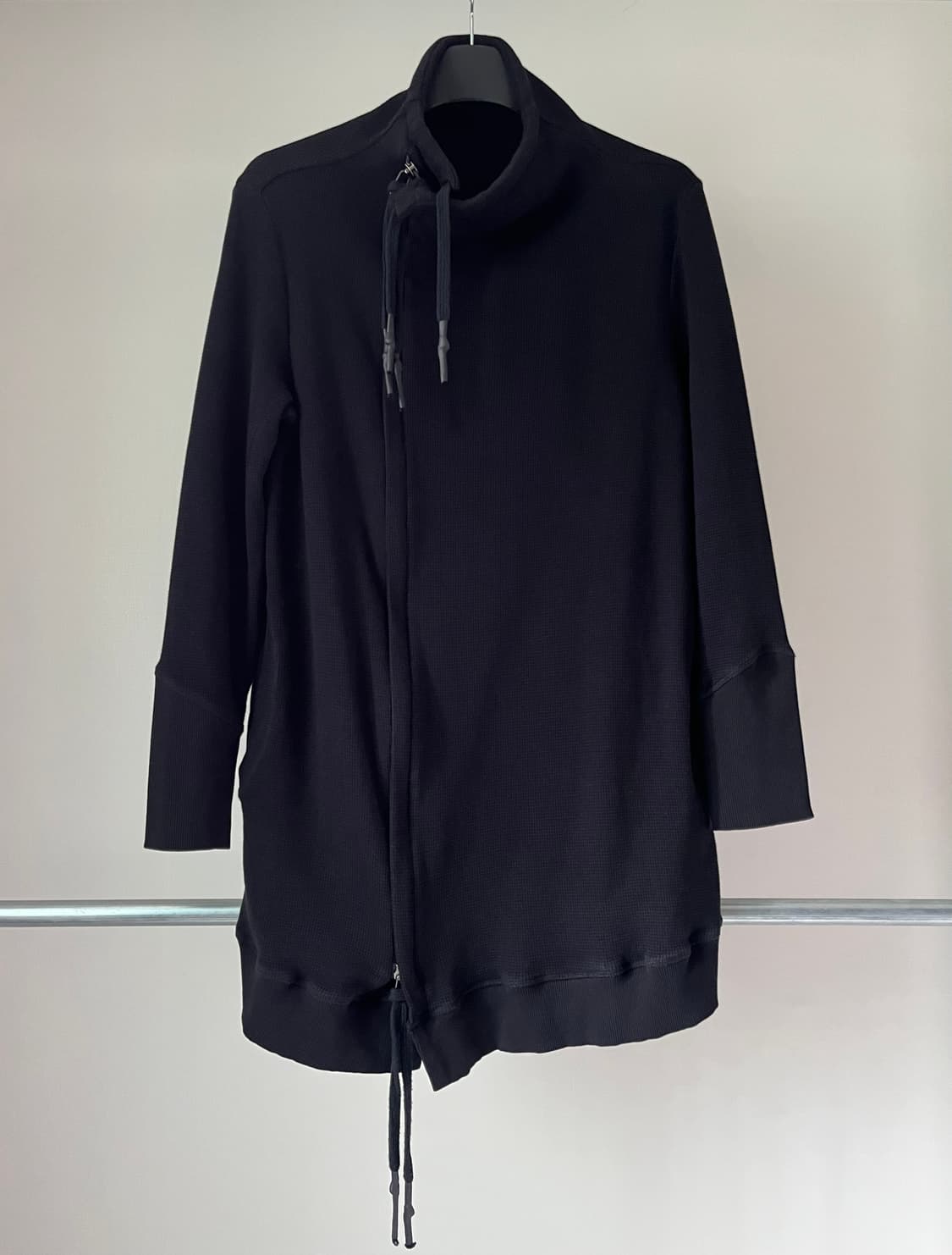 FIRST AID TO THE INJURED HIGH NECK JKT 상품이미지4
