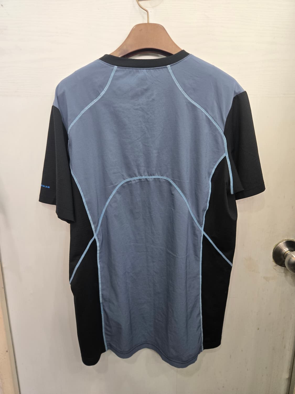 100,L )) Columbia 컬럼비아 반팔티셔츠! 상품이미지3