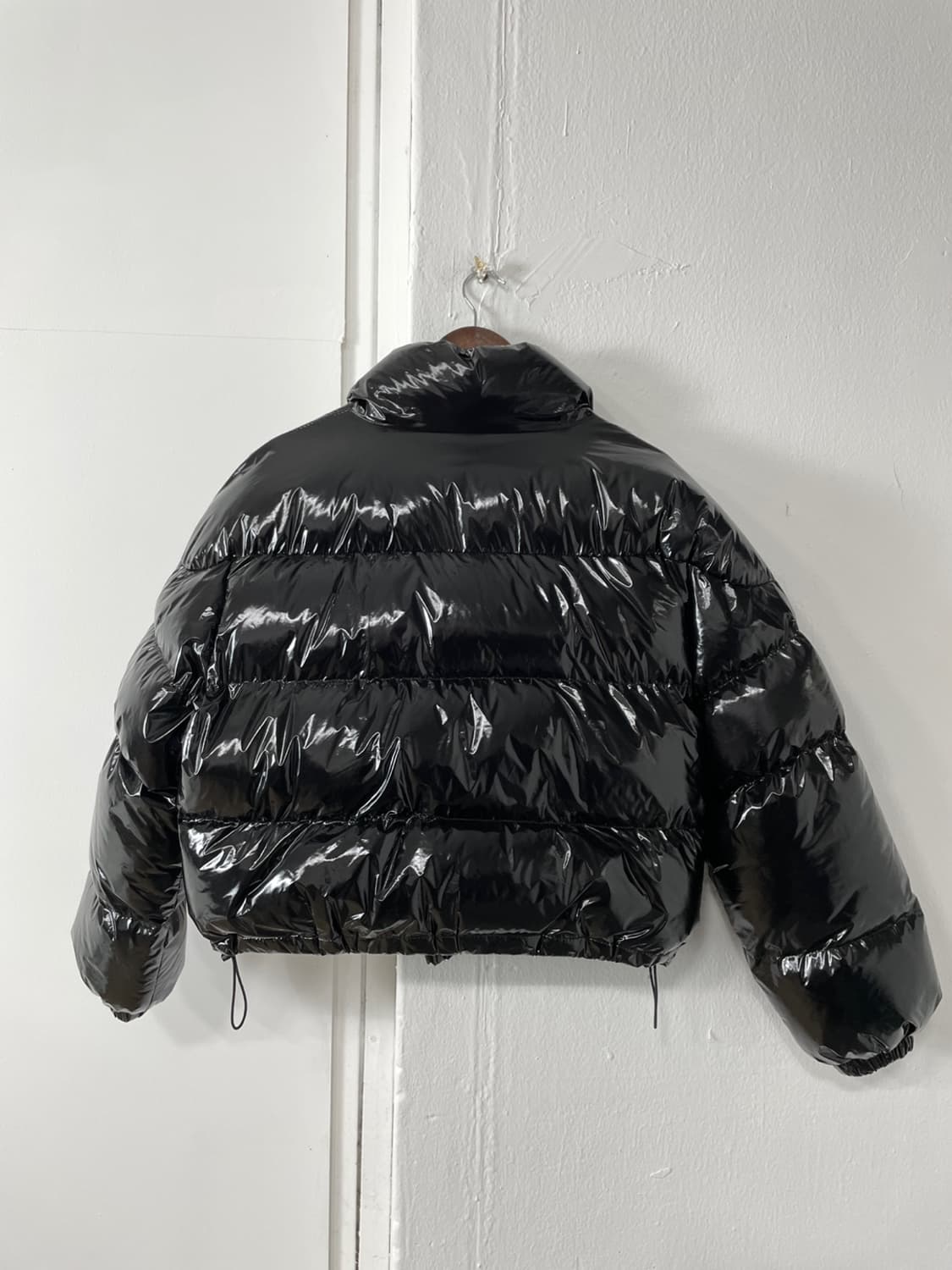 빈티지 유광 크롭 패딩 상품이미지3