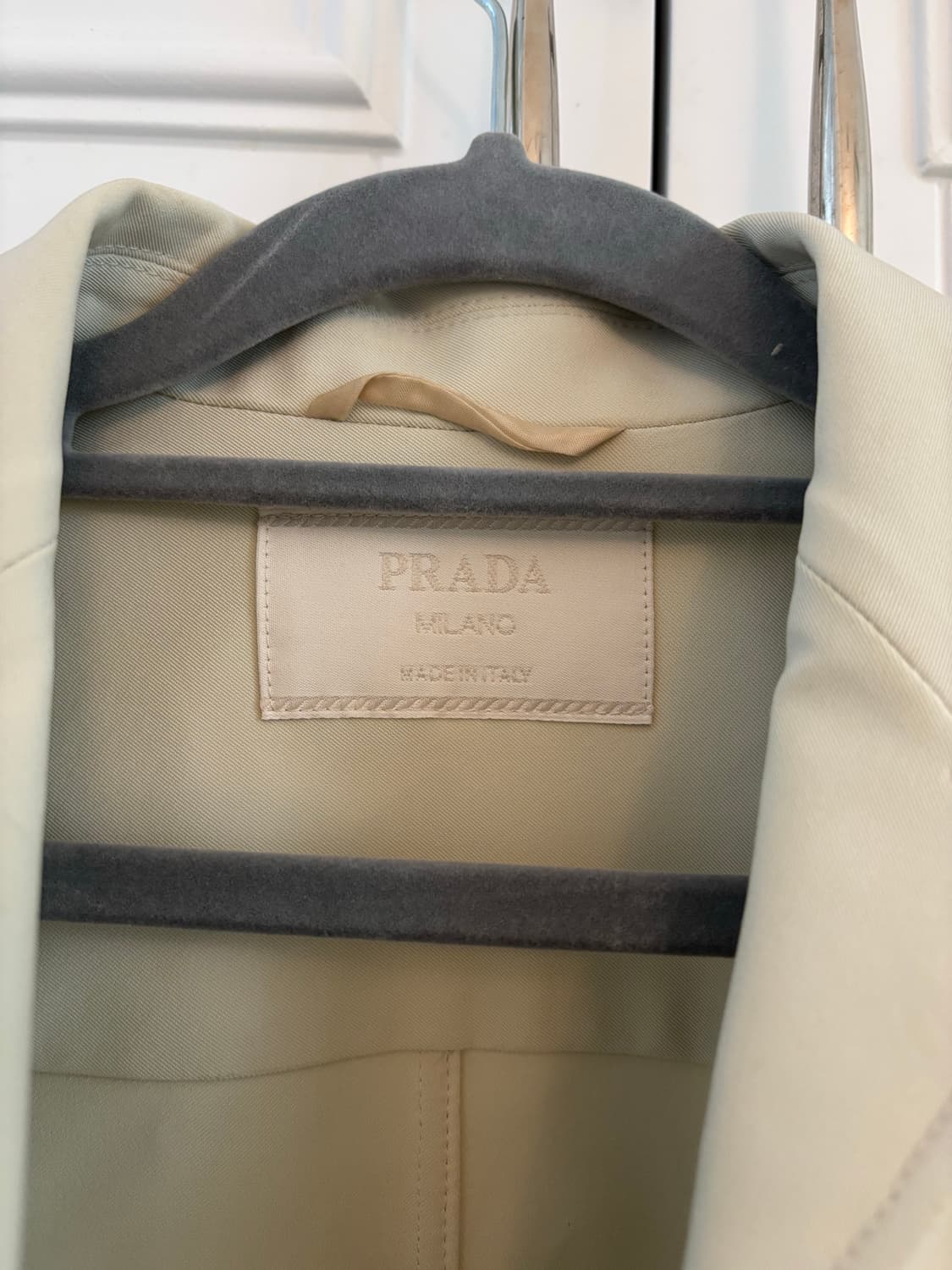 [정품] PRADA 프라다 여성 정장 (40사이즈 55) 상품이미지3