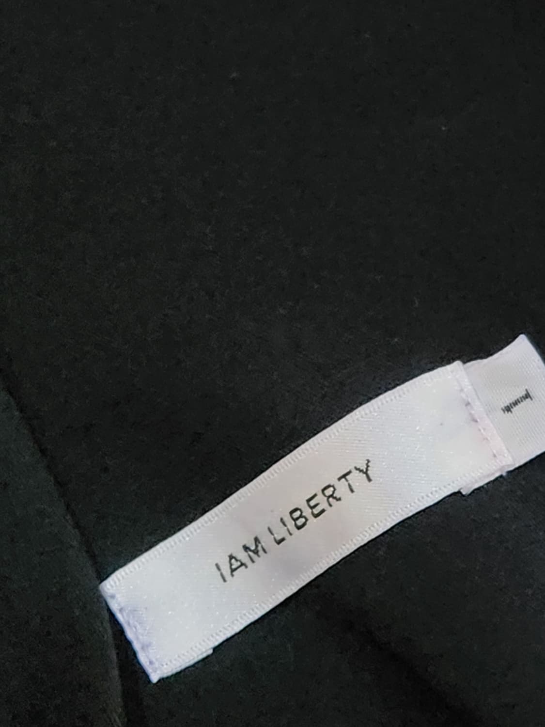 [1] 아이엠리버티 블랙 V넥 슬림핏 원피스 1사이즈 상품이미지7