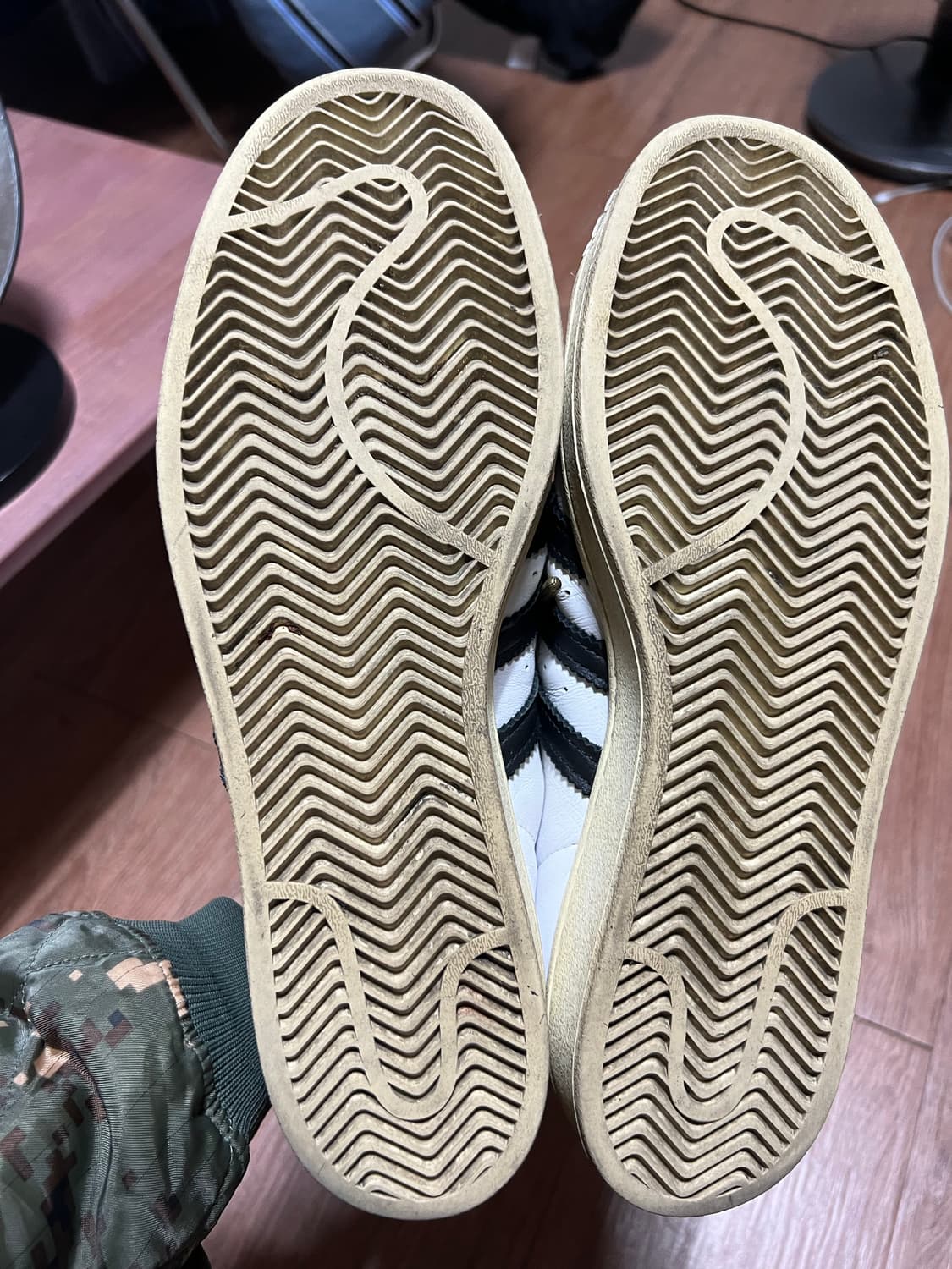 아디다스 슈퍼스타 프리미엄 화이트/블랙 285 상품이미지4