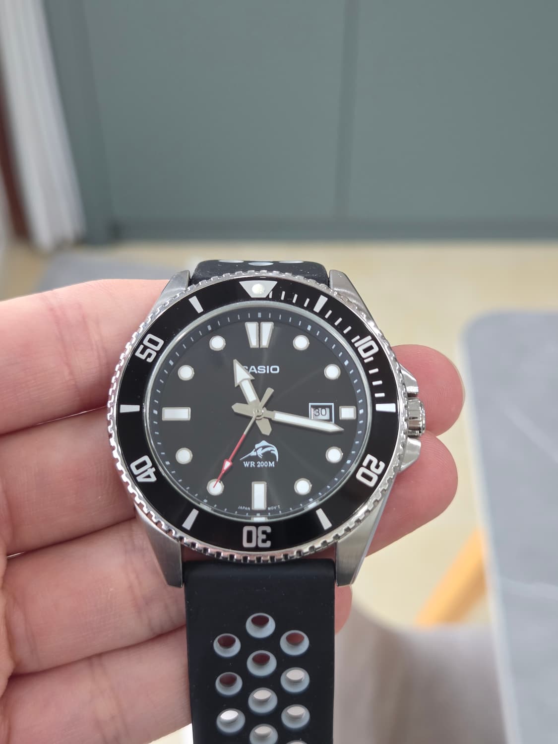 카시오 흑새치MDV-106  + 추가 스트랩 2개 상품이미지1