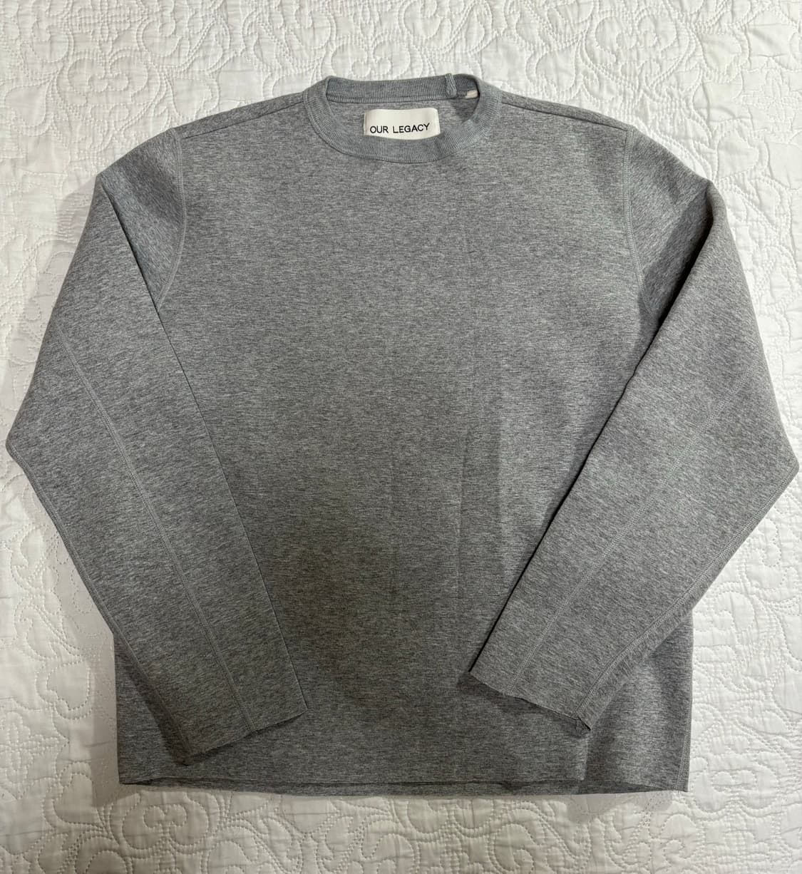 아워레가시 로우컷 롱슬리브 상품이미지1