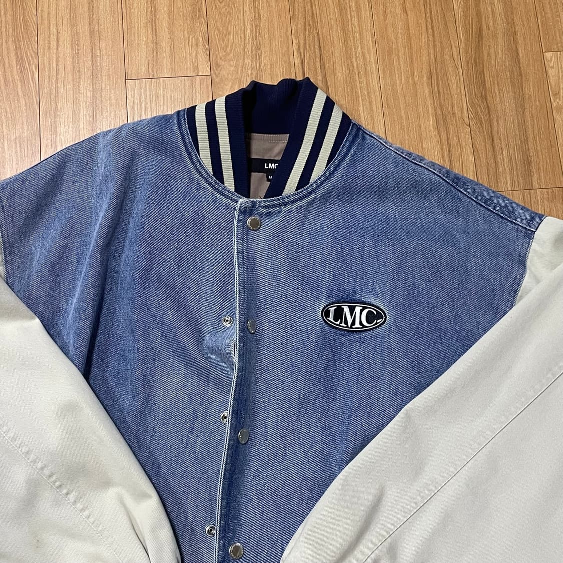 lmc 엘엠씨 오발 워시드 베이스볼 바시티 데님 자켓 상품이미지1