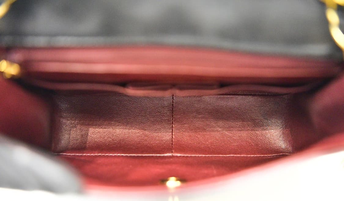 샤넬 램스킨 클래식 크로스백(정품) 상품이미지9