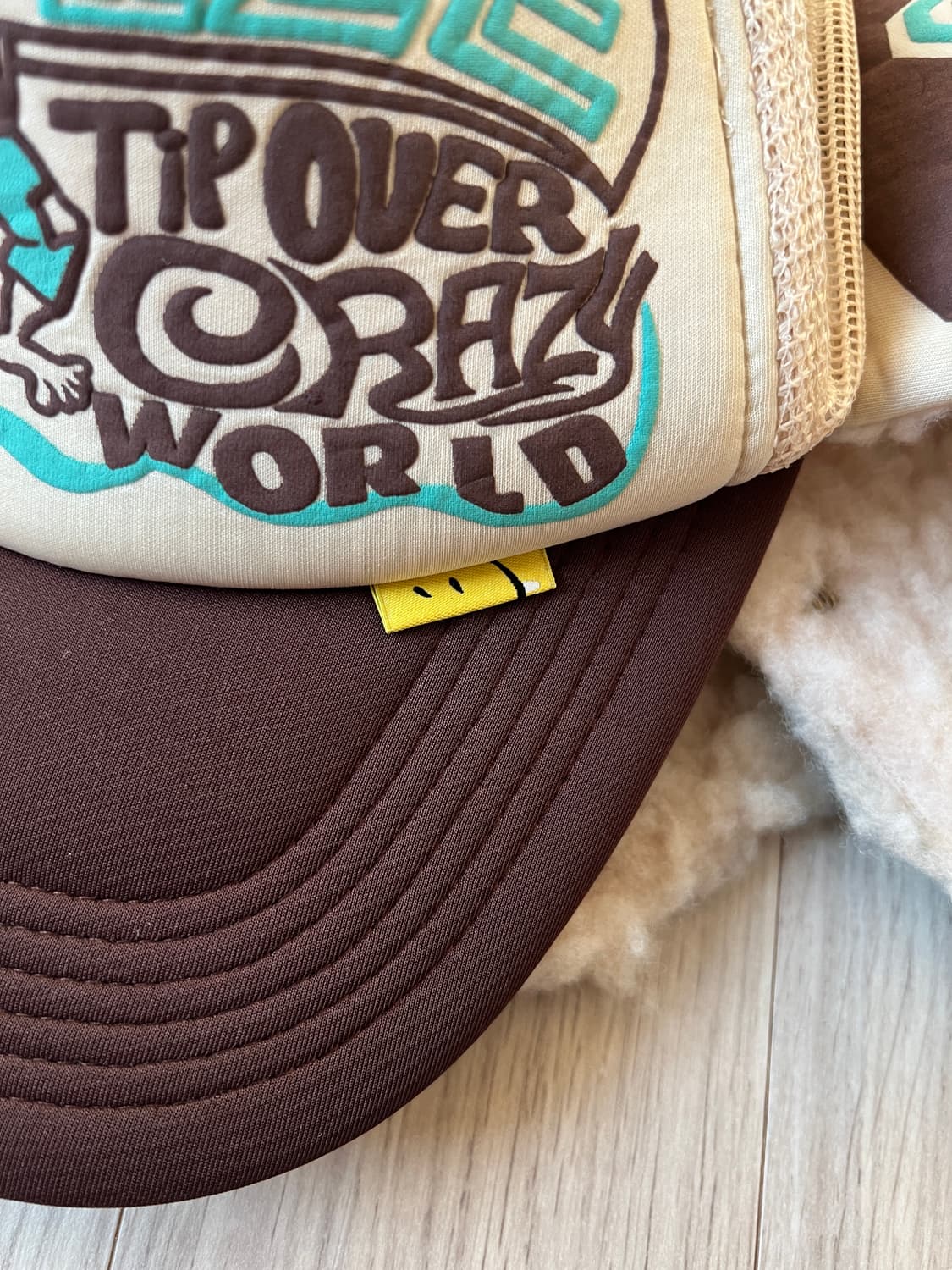 (새상품) 캐피탈 캡사이즈 룰 pt 럼버 트럭 캡 오프화이트 브라운 상품이미지6