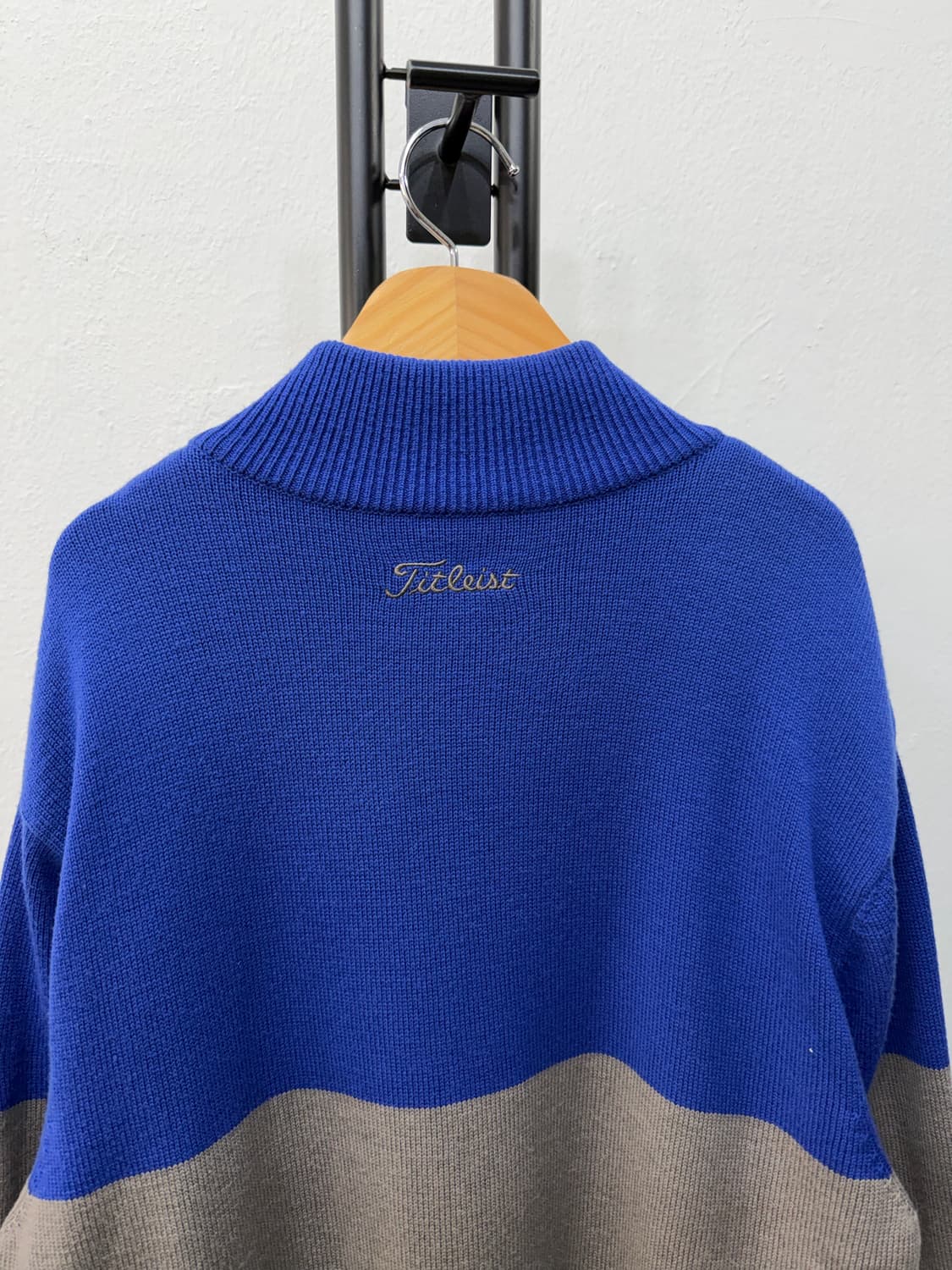 정품) 타이틀리스트 남성 하프넥 방풍니트 XXL 상품이미지6