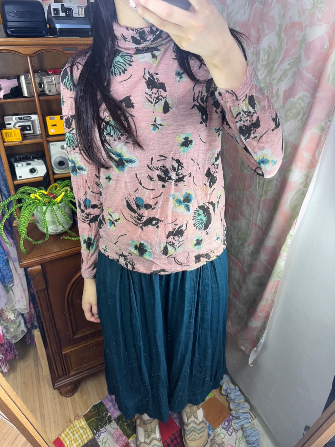 꽃무늬 레이어드 긴팔 티셔츠 / 레이어드 티셔츠 / 치마 바지 상품이미지2