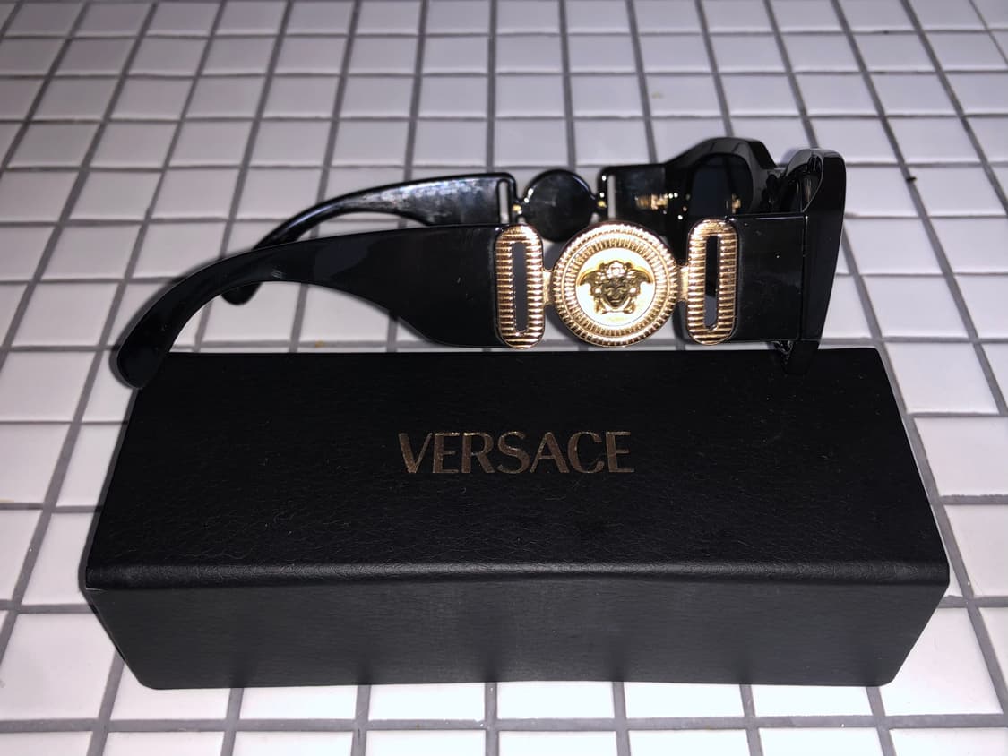 Versace Gold Medusa Biggie Sunglasses 상품이미지5