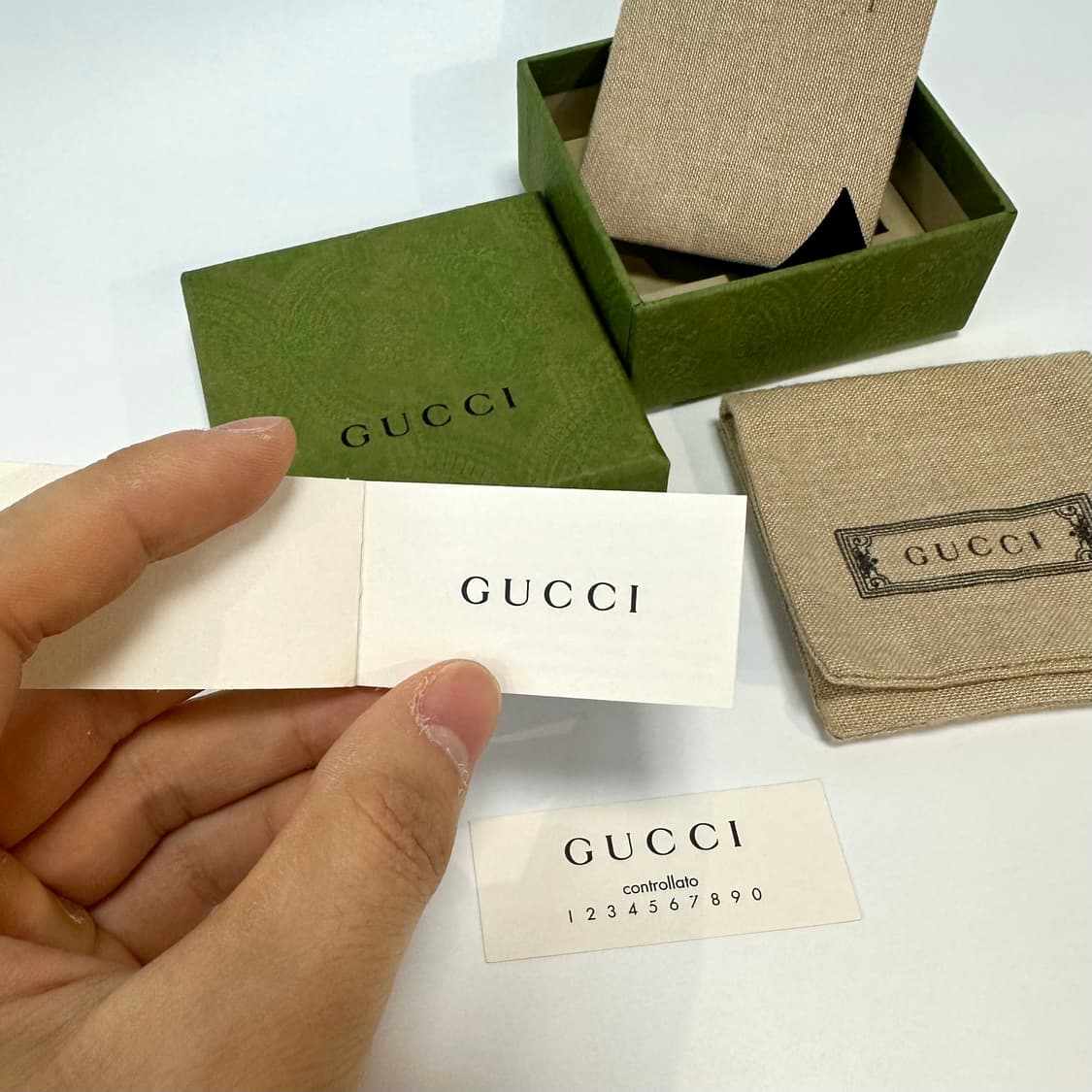 [풀구성] 구찌 하트 레드스톤 실버 트레이드마크 목걸이 상품이미지8