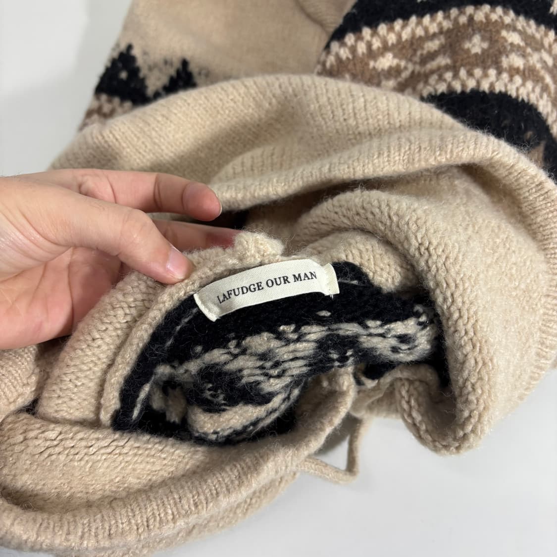 95 S 라퍼지스토어 라이트베이지 더플후드니트 상품이미지4