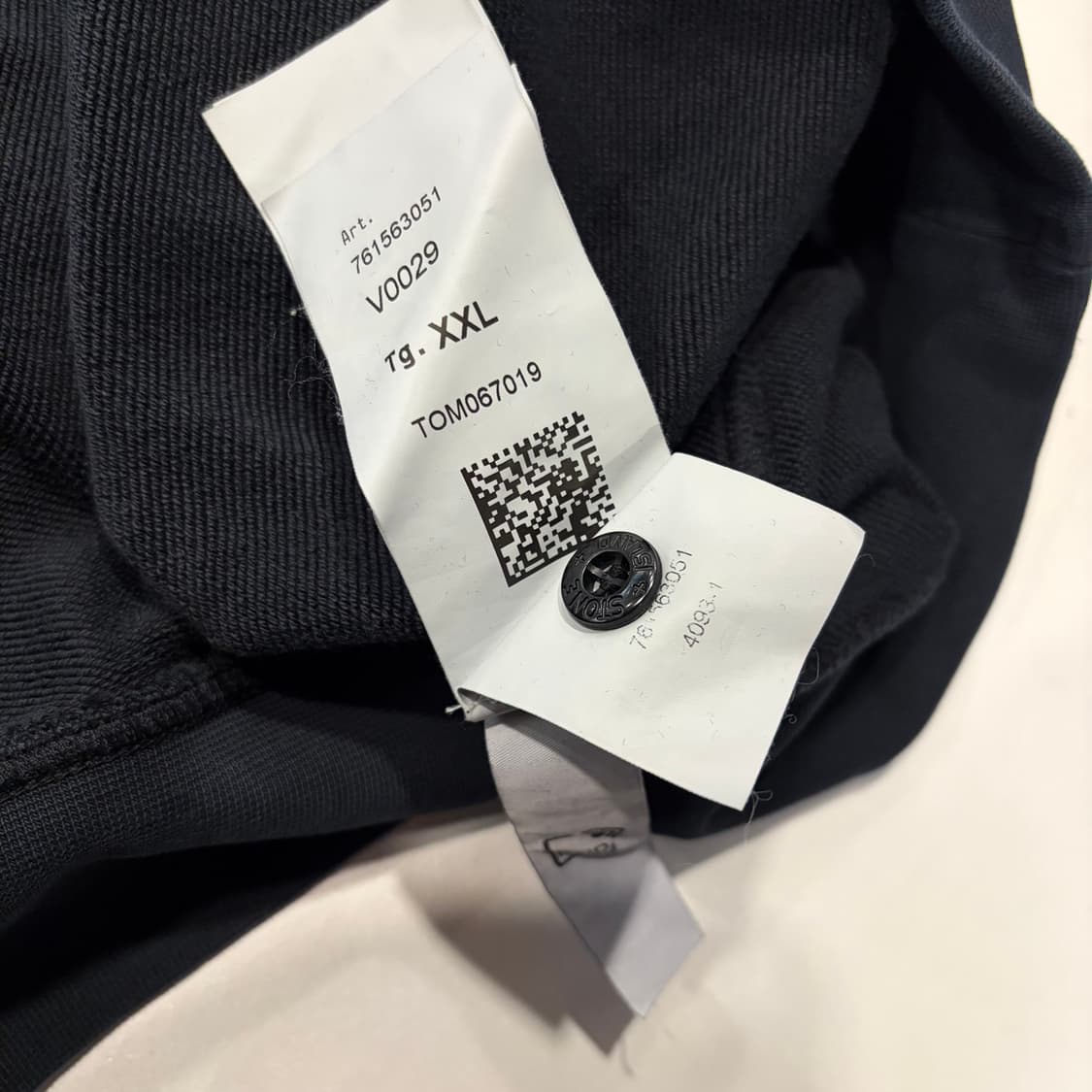 [2XL] 22ss 스톤아일랜드 블랙 스웻 맨투맨 D287 상품이미지8