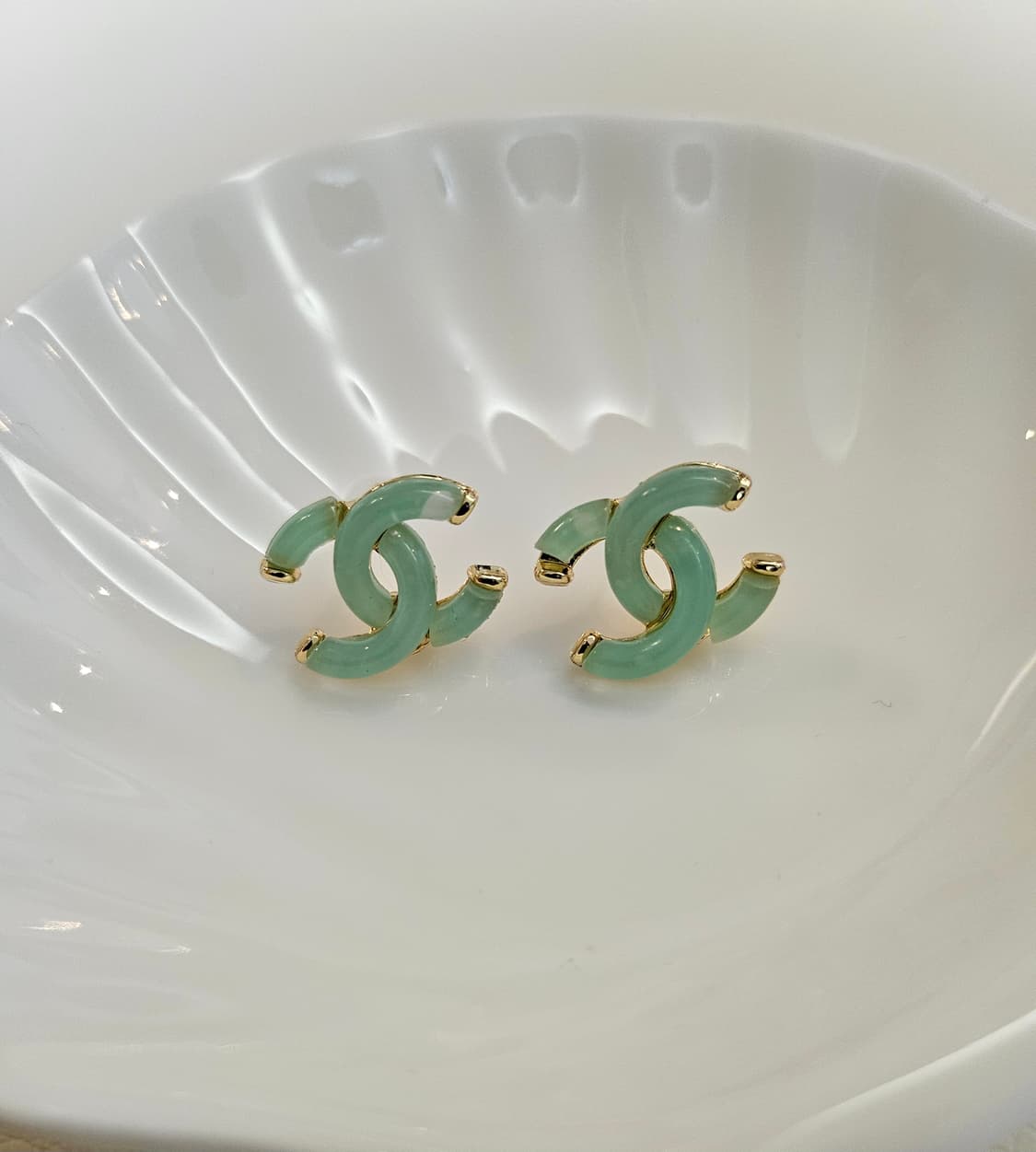 샤넬 호마이카 CC로고 그린 귀걸이 업사이클링 상품이미지2