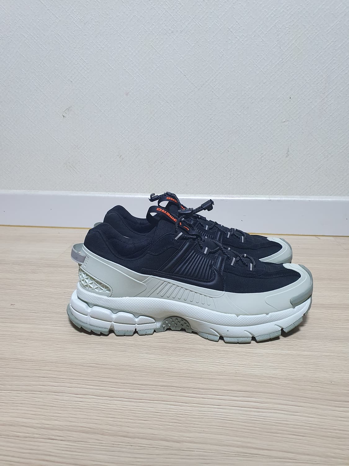 나이키 줌 보메로 룸 운동화 275 상품이미지1