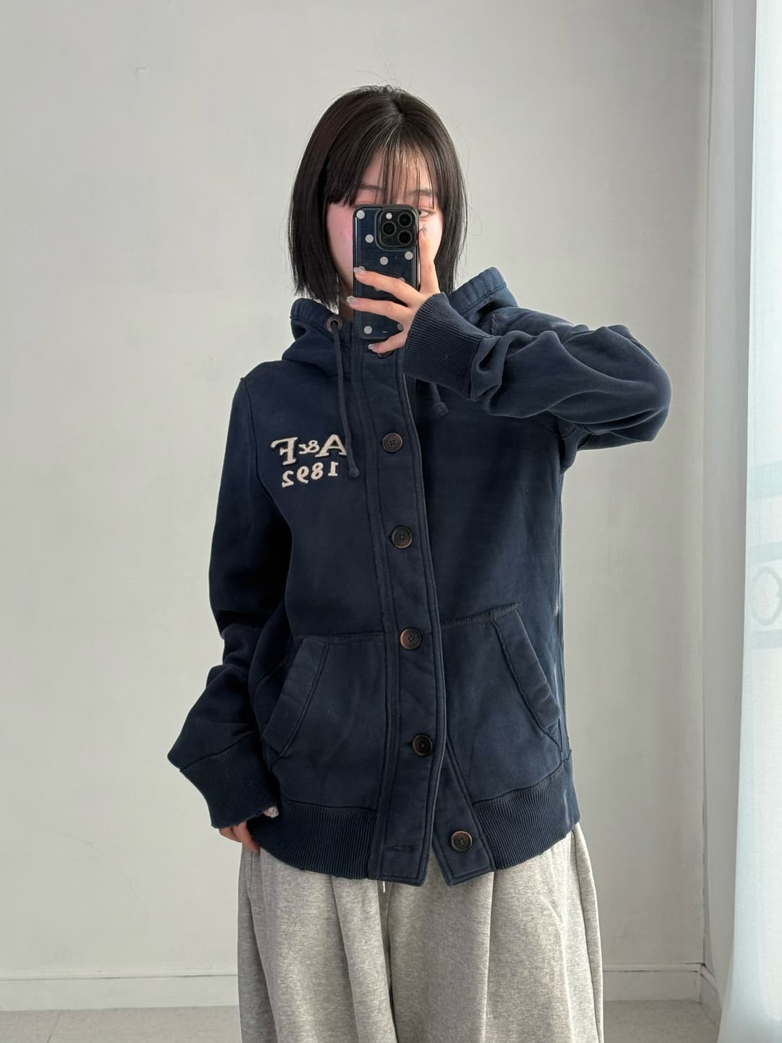 아베크롬비 네이비 버튼 후드집업 상품이미지1