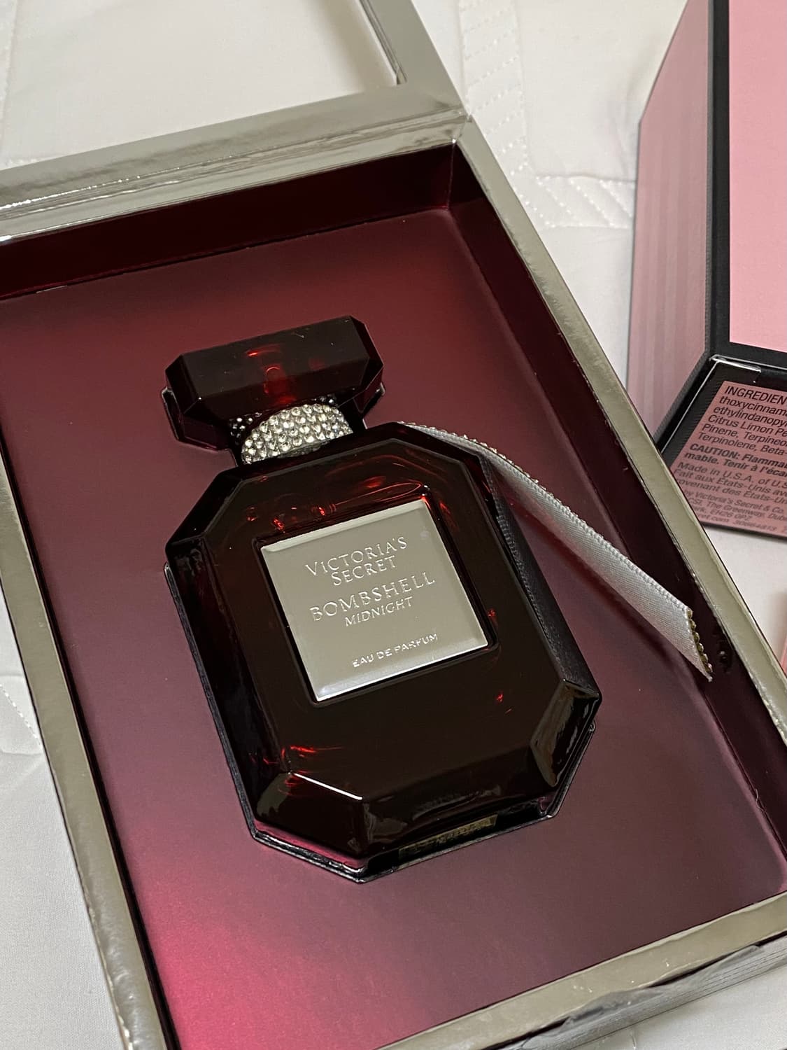 [정품/새상품] 한정판 빅토리아시크릿 밤쉘 미드나잇 오드 퍼퓸 향수 50 상품이미지1