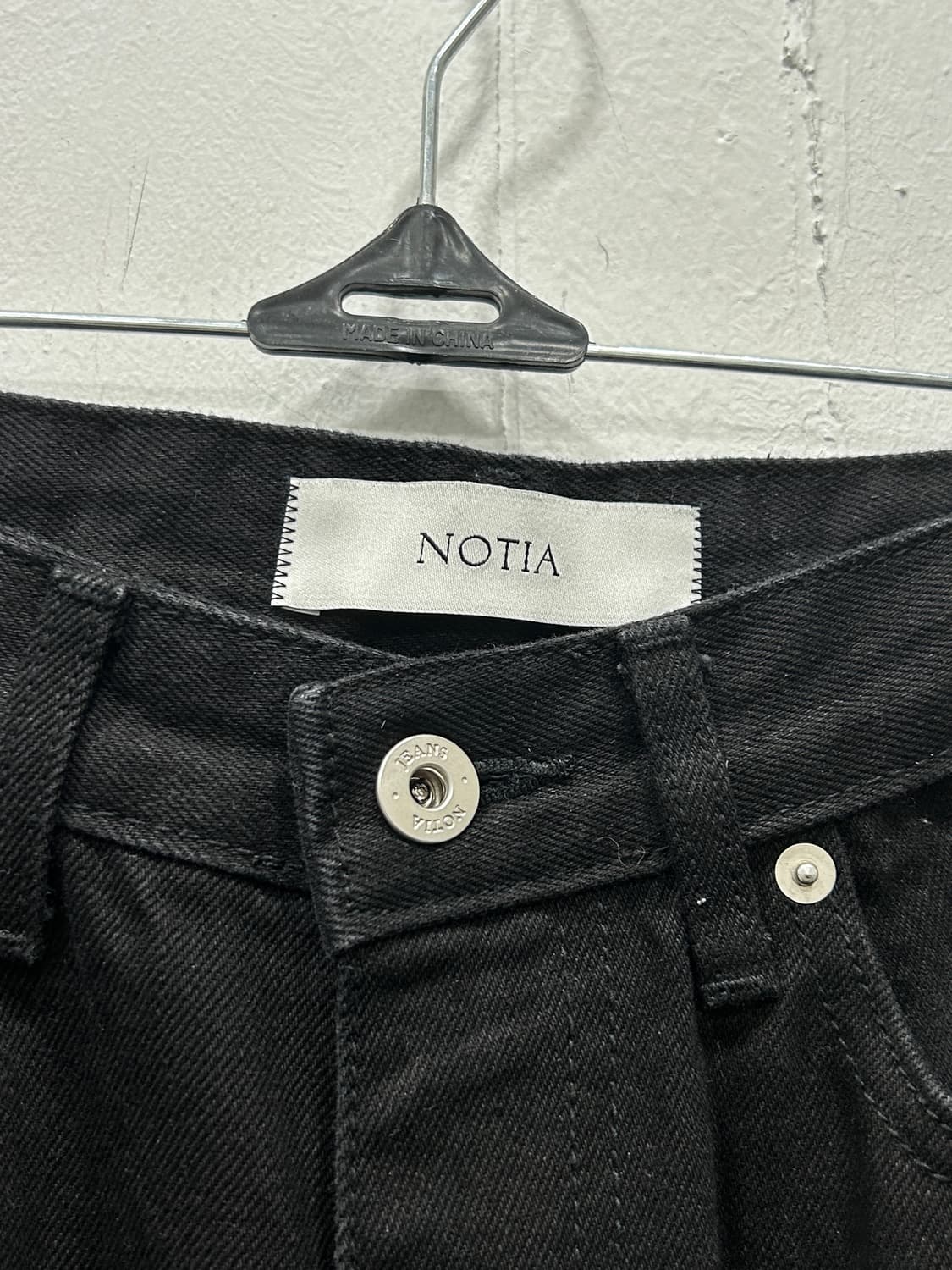 노티아 Notia 부츠컷 블랙 데님팬츠 청바지 S 상품이미지3