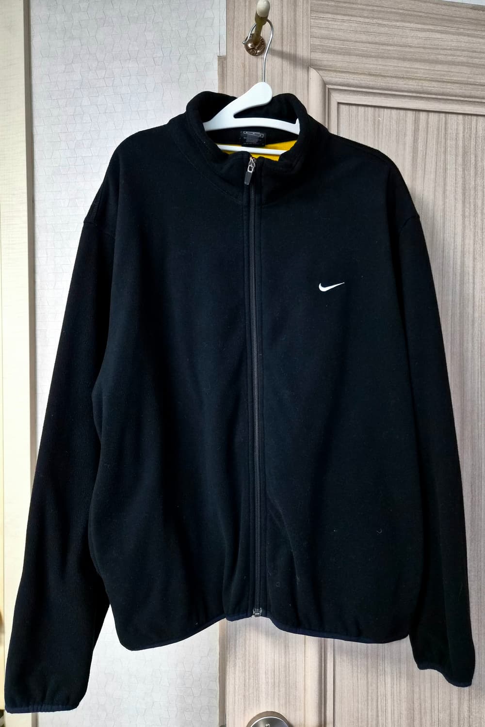 나이키 블랙x노랑 리버시블 후리스 상품이미지4