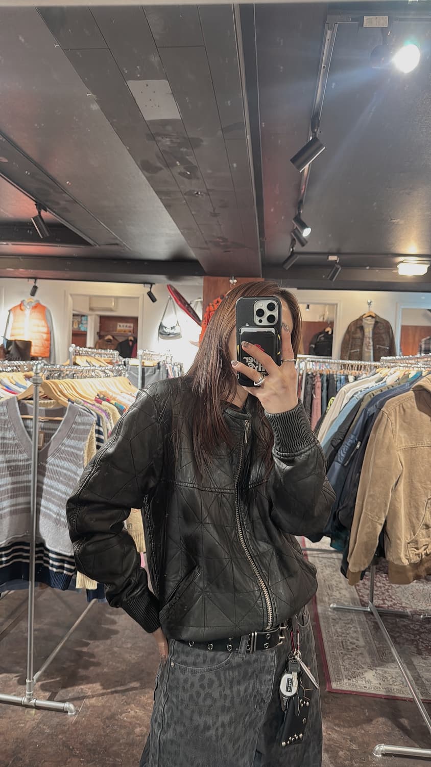 이자벨마랑 빈티지 블랙 퀄팅 양가죽 레더 봄버 자켓 36 상품이미지6