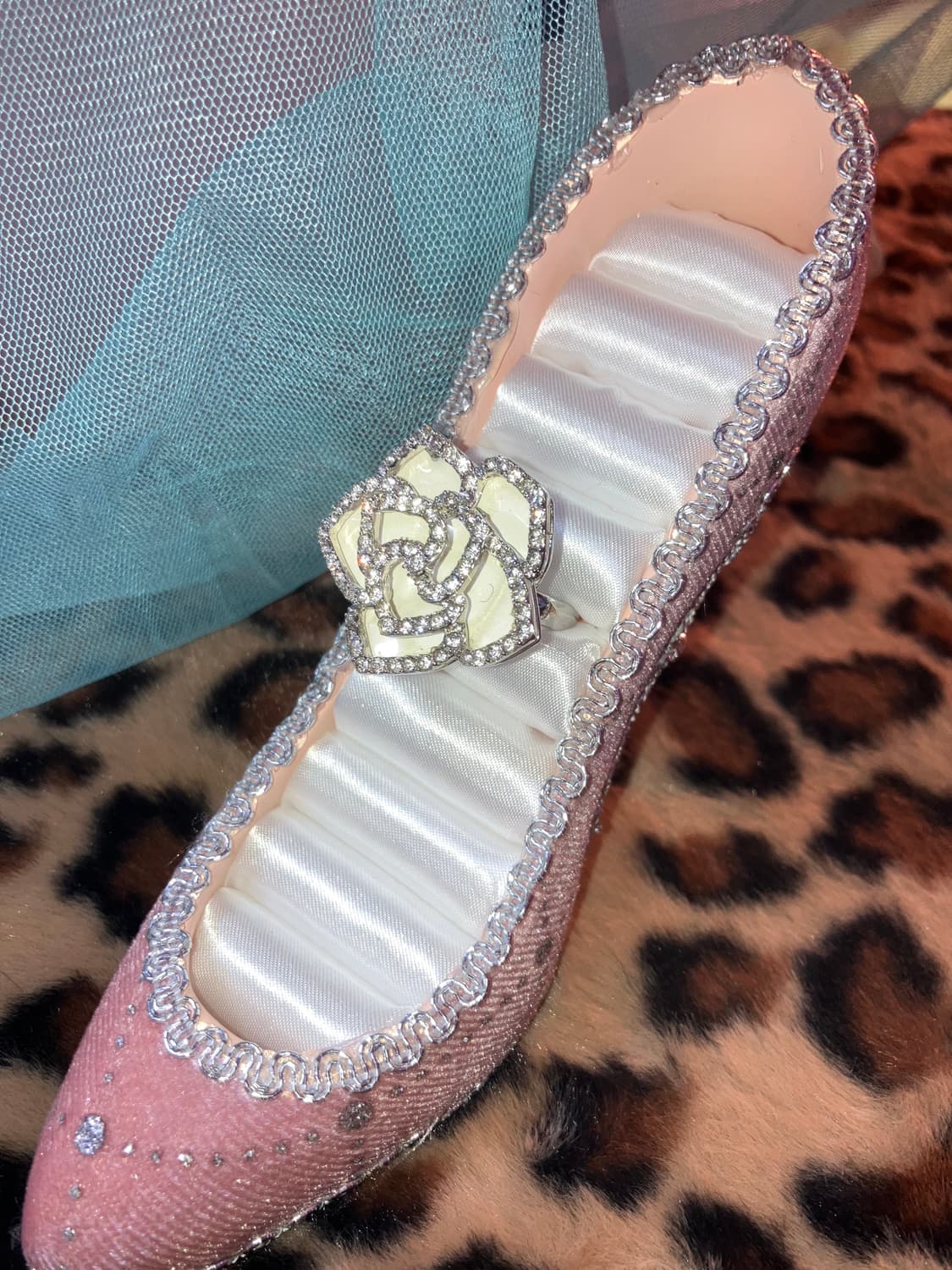 화이트 로즈링 상품이미지1