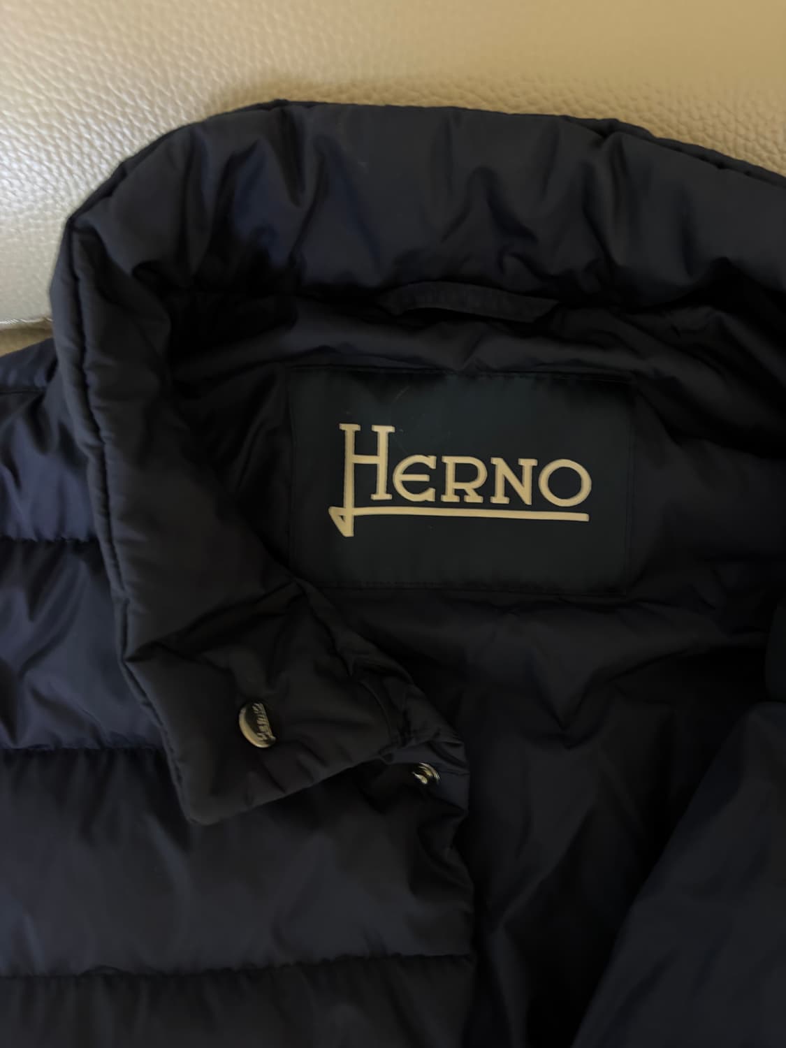 HERNO 남성 패딩 조끼 네이비 54 상품이미지2