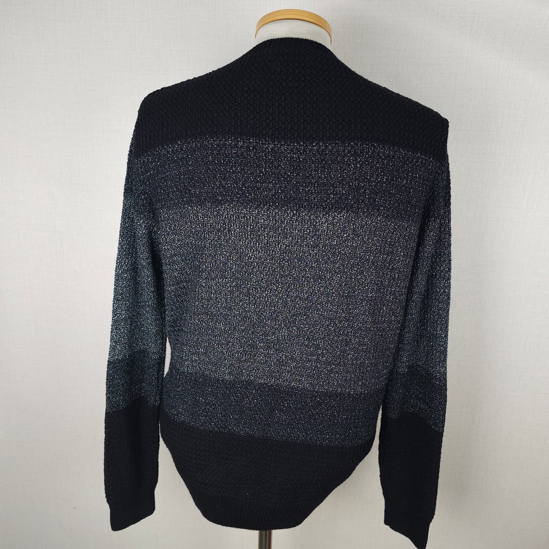 자라 라운드니트티 남자95사이즈  상품이미지3