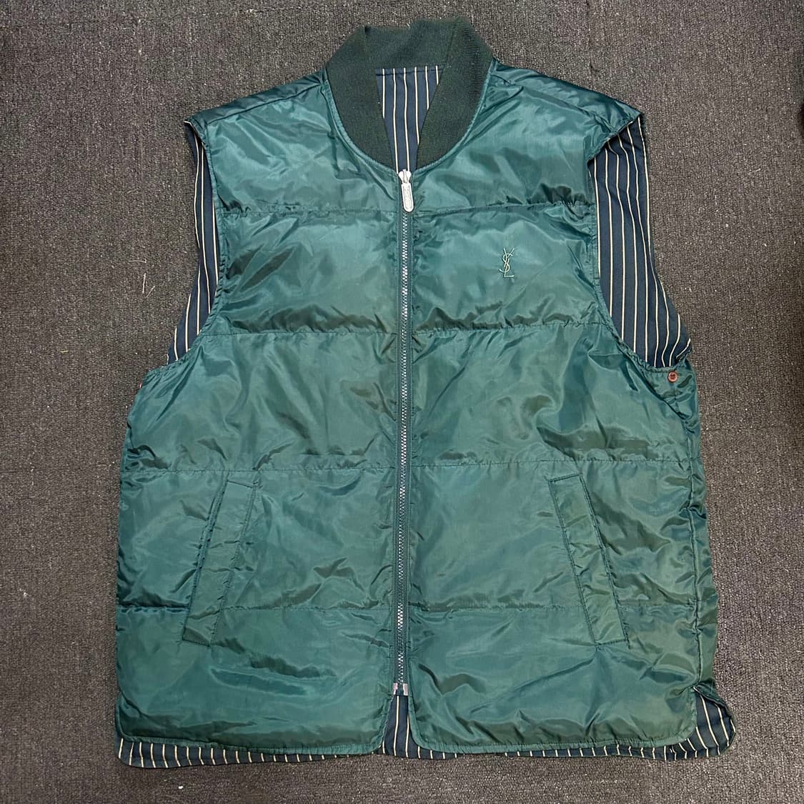 YSL 입생로랑 아카이브 양면 리버시블 패딩 조끼 100 상품이미지2