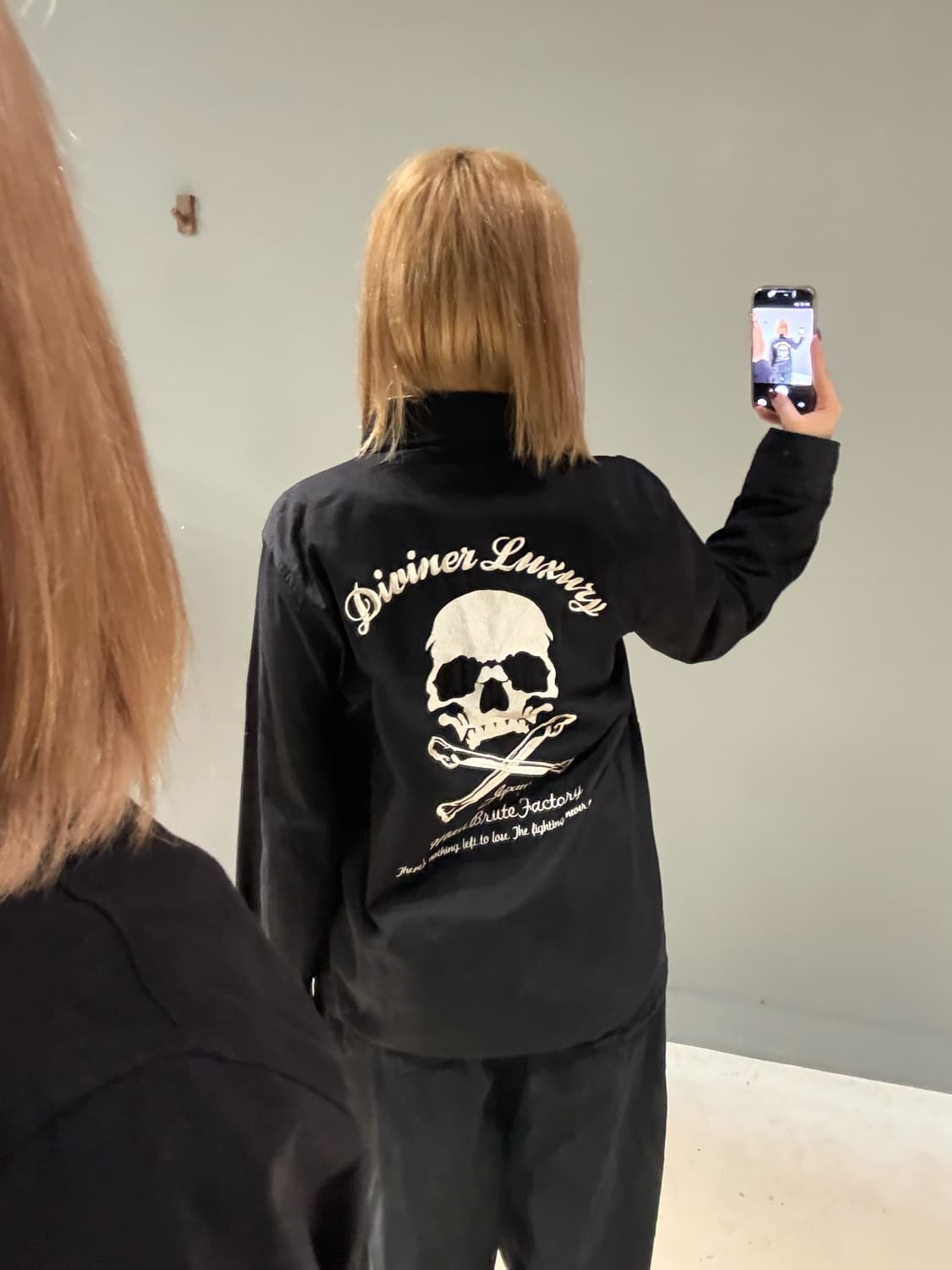 skull embroied detail over-fit shirt 상품이미지1