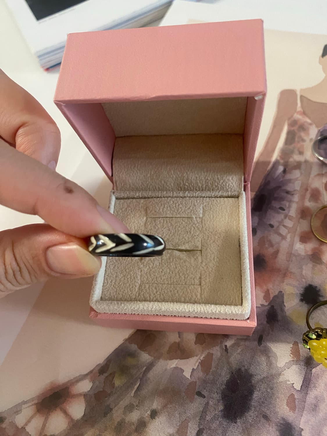 우드 부쉐론 빈티지 반지 상품이미지3