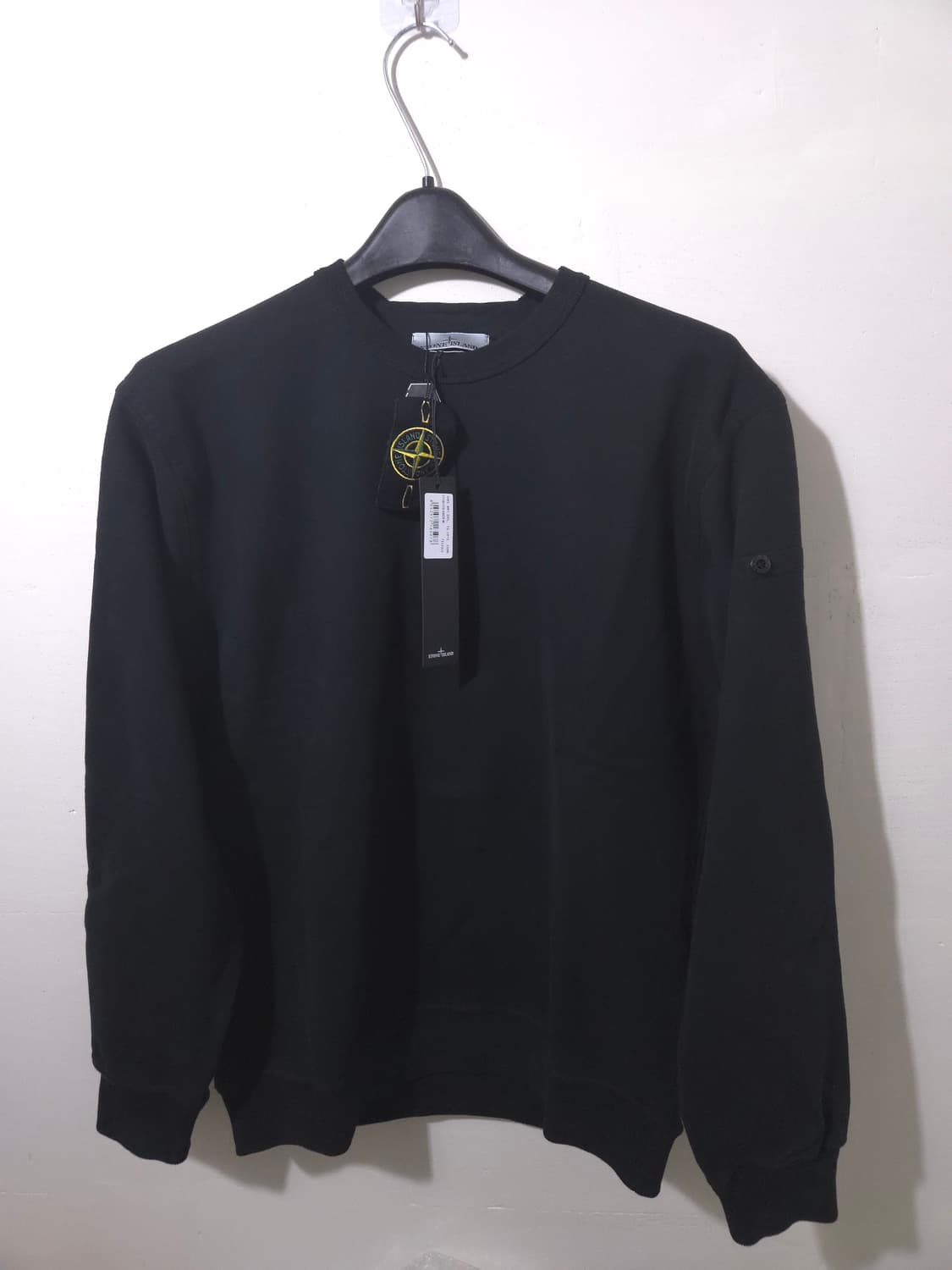 [새상품] 스톤아일랜드 맨투맨 M Size 상품이미지1