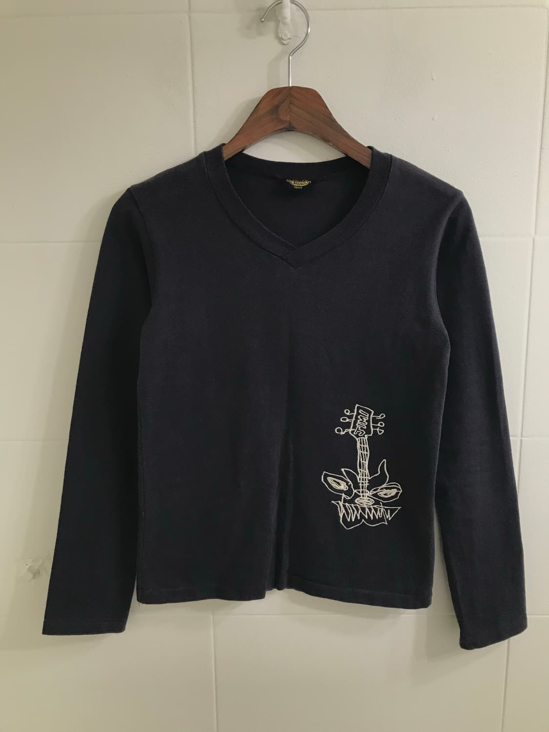 오존 커뮤니티 락스타 자수 딱붙 롱슬리브 상품이미지3