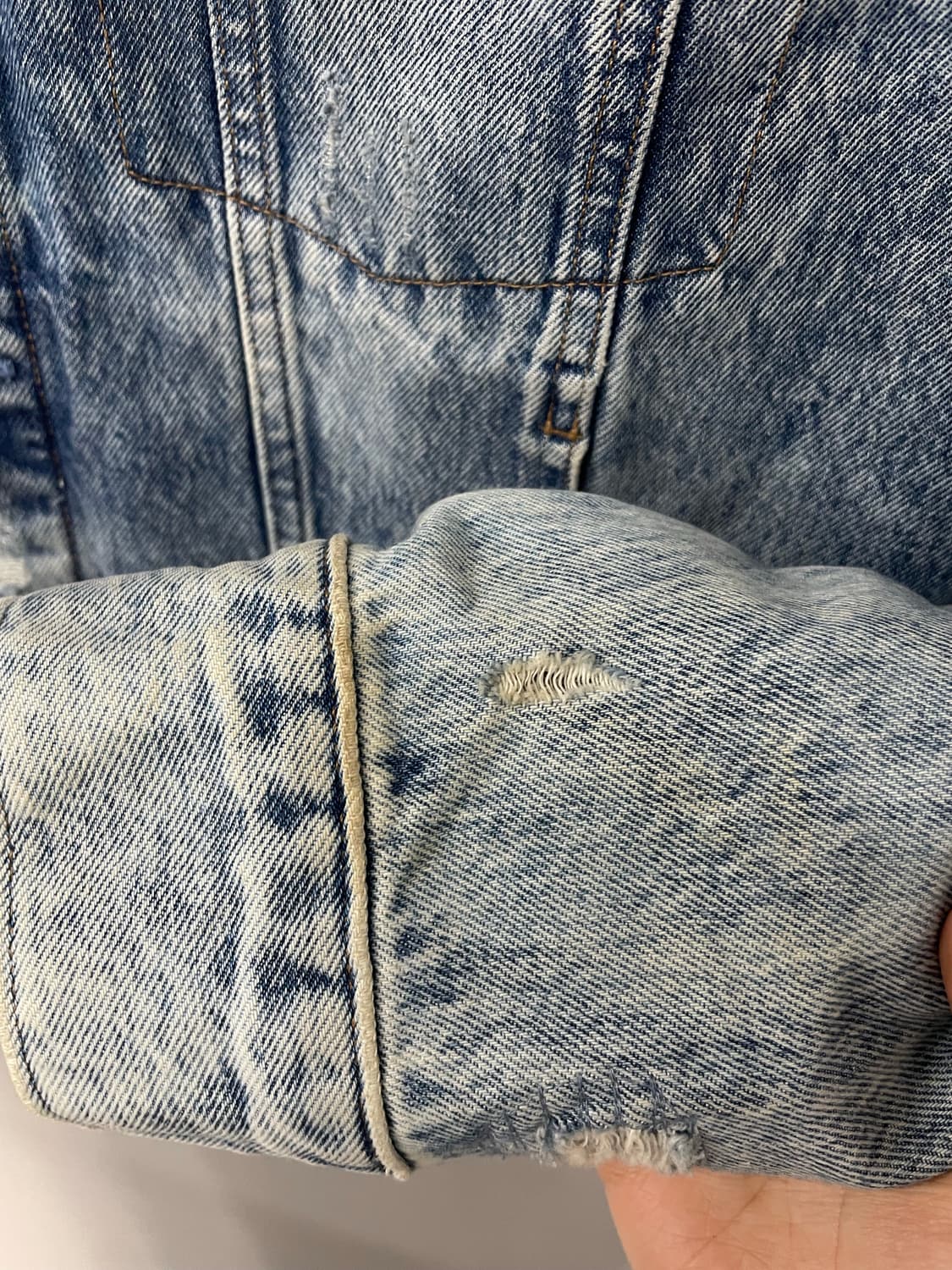 캘빈클라인 진 패치워크 디스트로이드 데님 트러커 자켓 H2200 상품이미지7