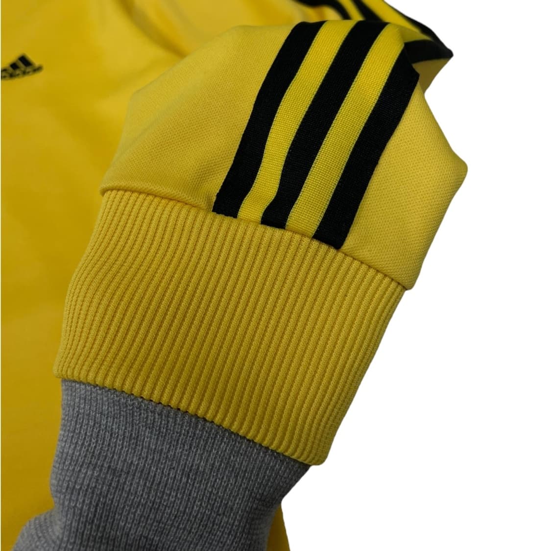 아디다스 트랙탑 상품이미지3