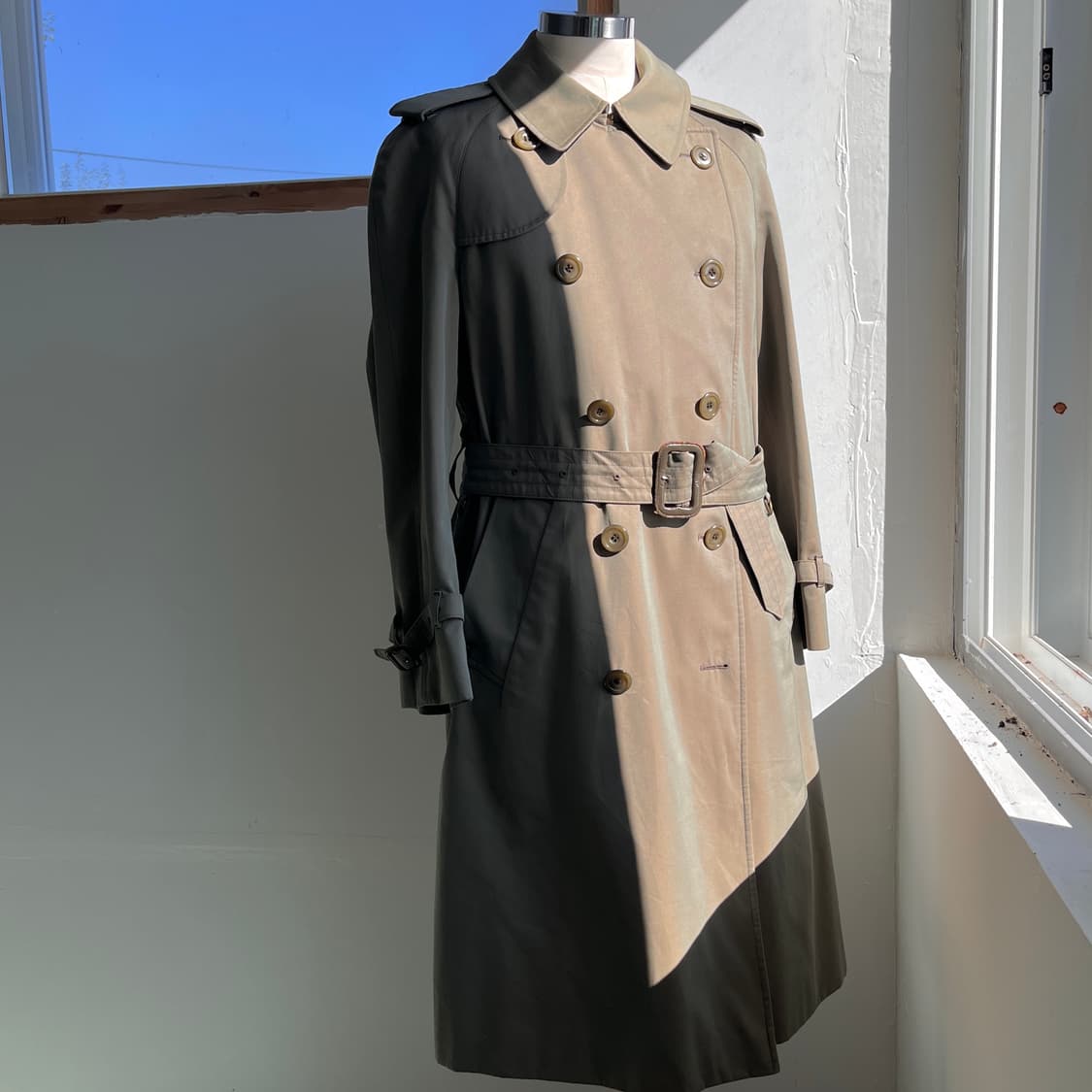 80s 아쿠아큐스텀 트렌치코트 레어 디테일 아쿠아5 영국 생산 상품이미지3