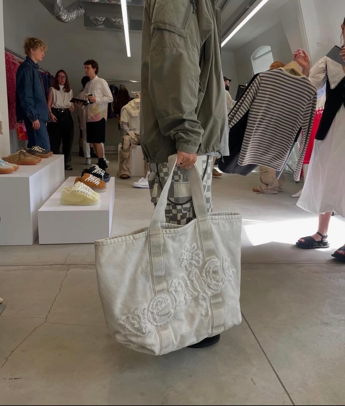 ERL 베니스 워싱 토트백 상품이미지1