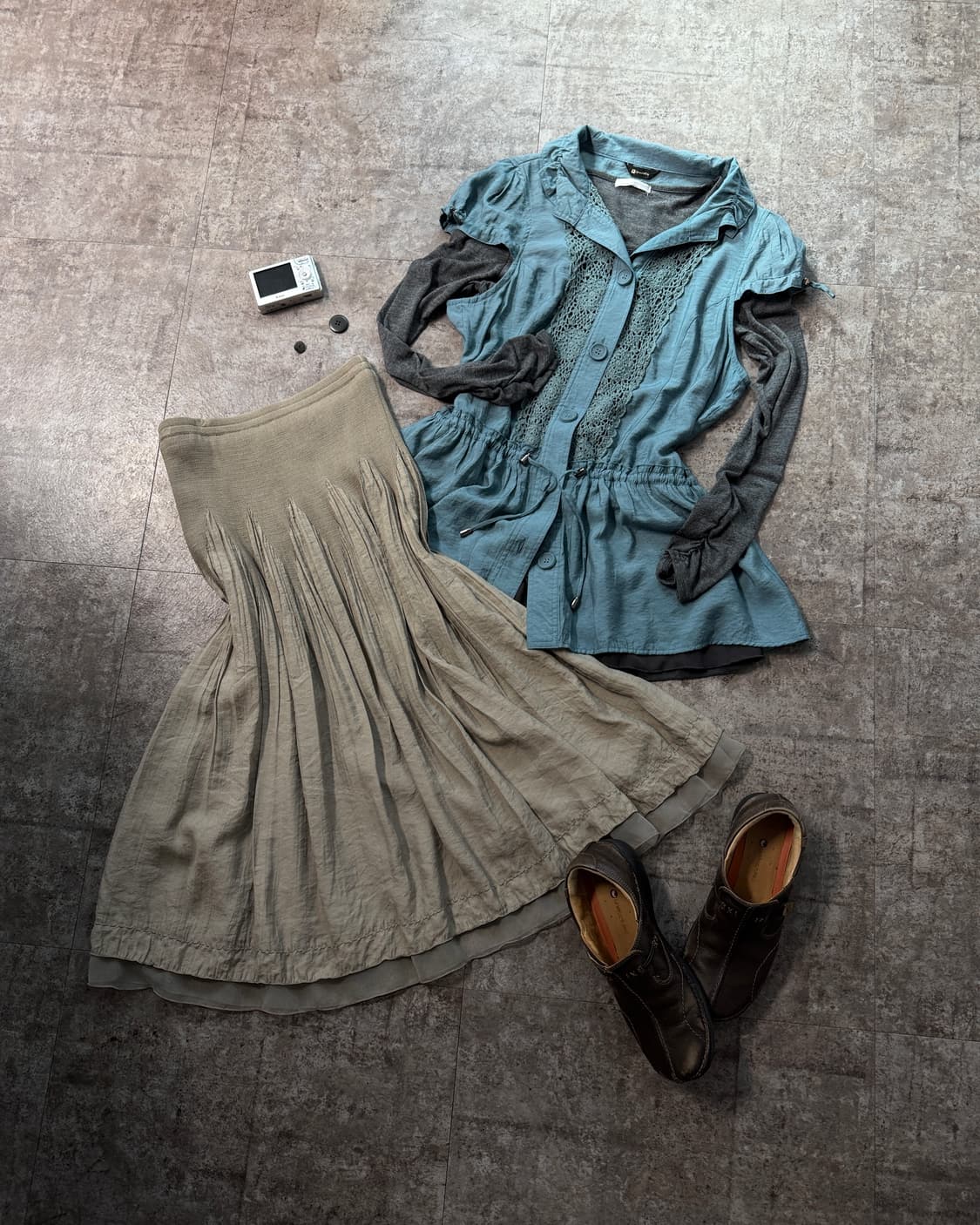 셔링 슬리브 러플 디테일 티 상품이미지7