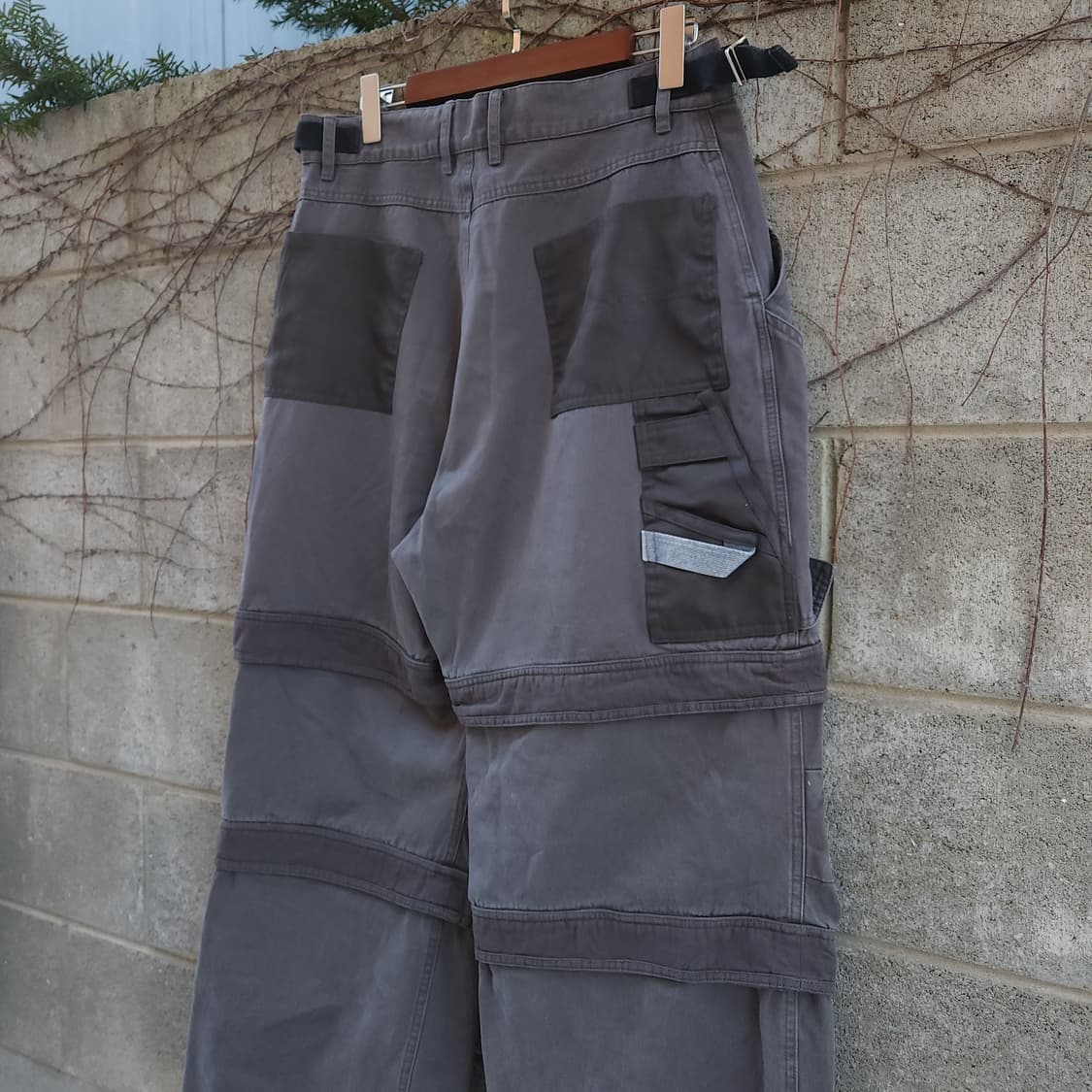 [2] 파프롬왓  파 레이어드 워크 팬츠_차콜 상품이미지7