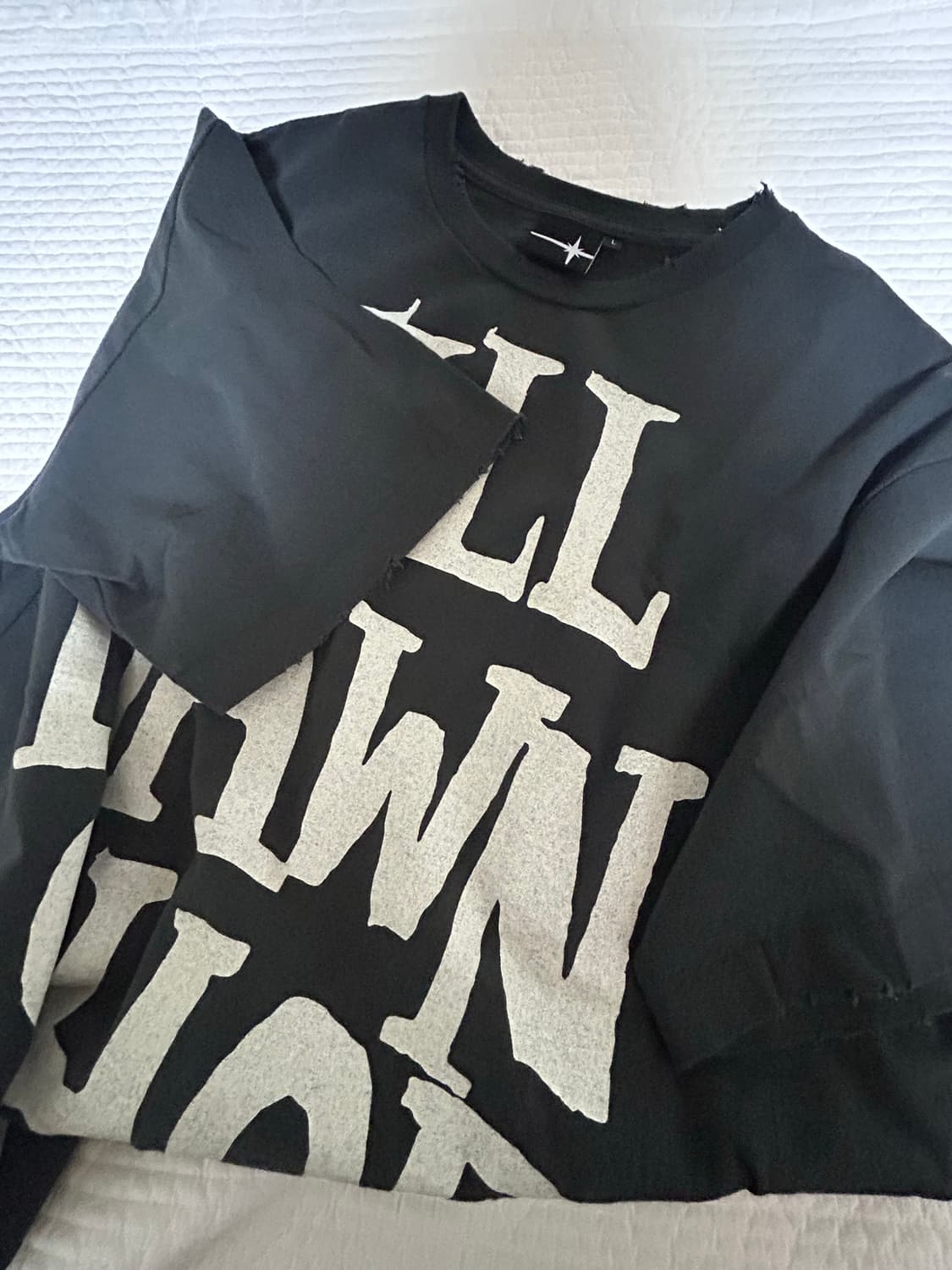 틸던 TILLDAWN SHOP 반팔 티셔츠 차콜 상품이미지2