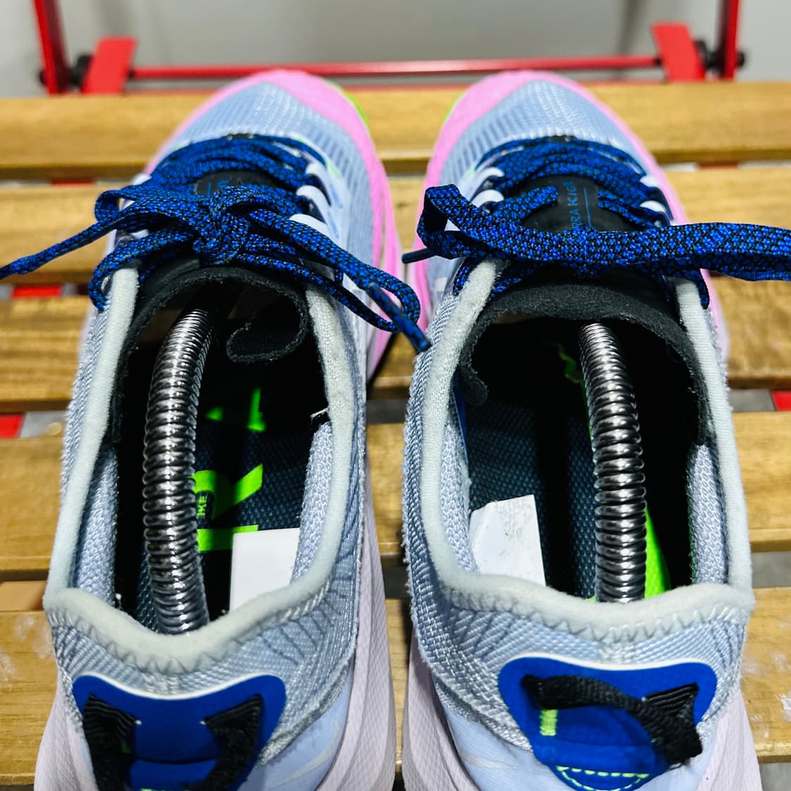 245) 나이키 운동화 여성 여자 신발 에어 줌 테라 카이거 8 상품이미지5