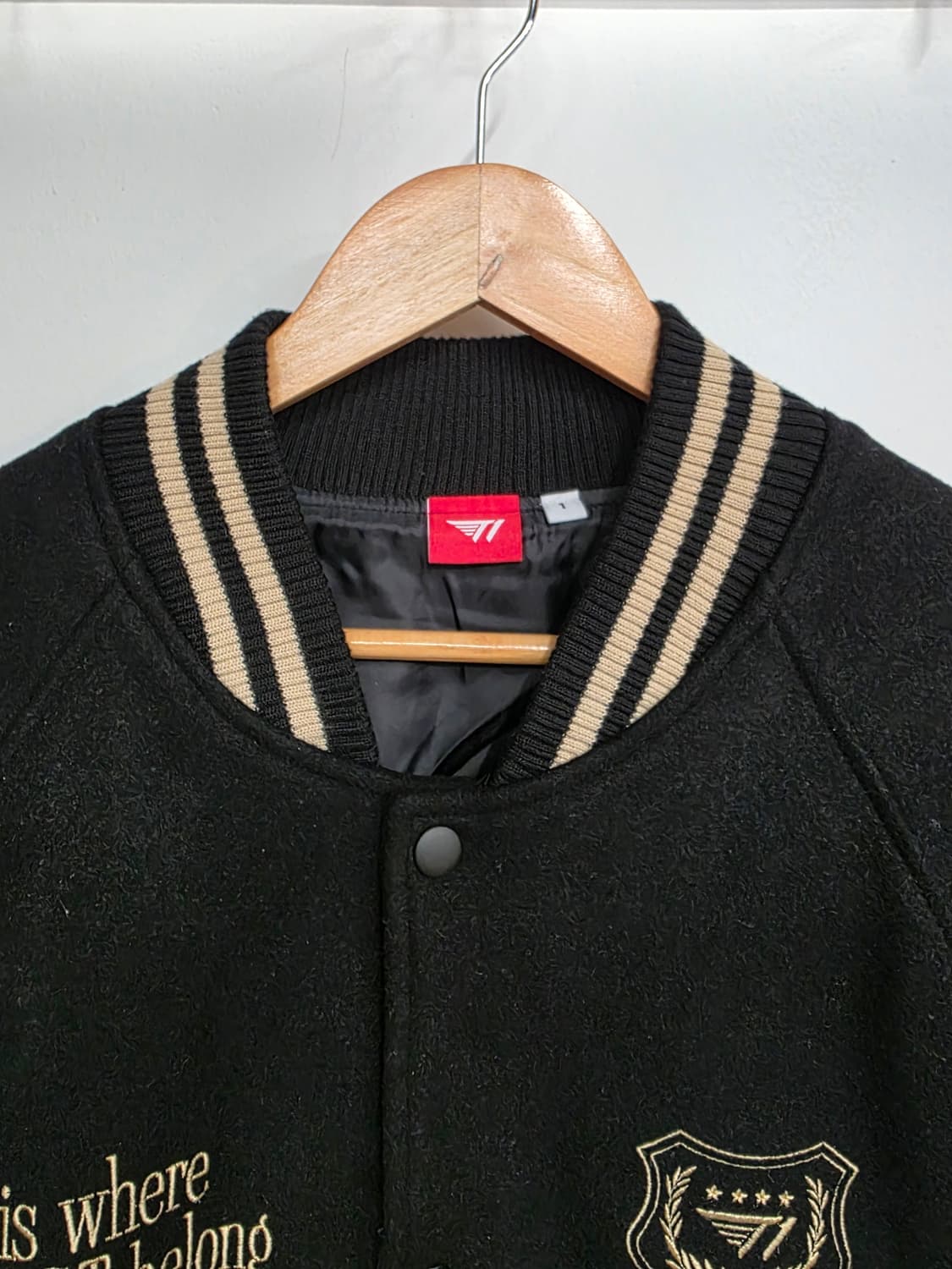 [1]T1 티원 2023 월즈 챔피언 자켓 상품이미지2