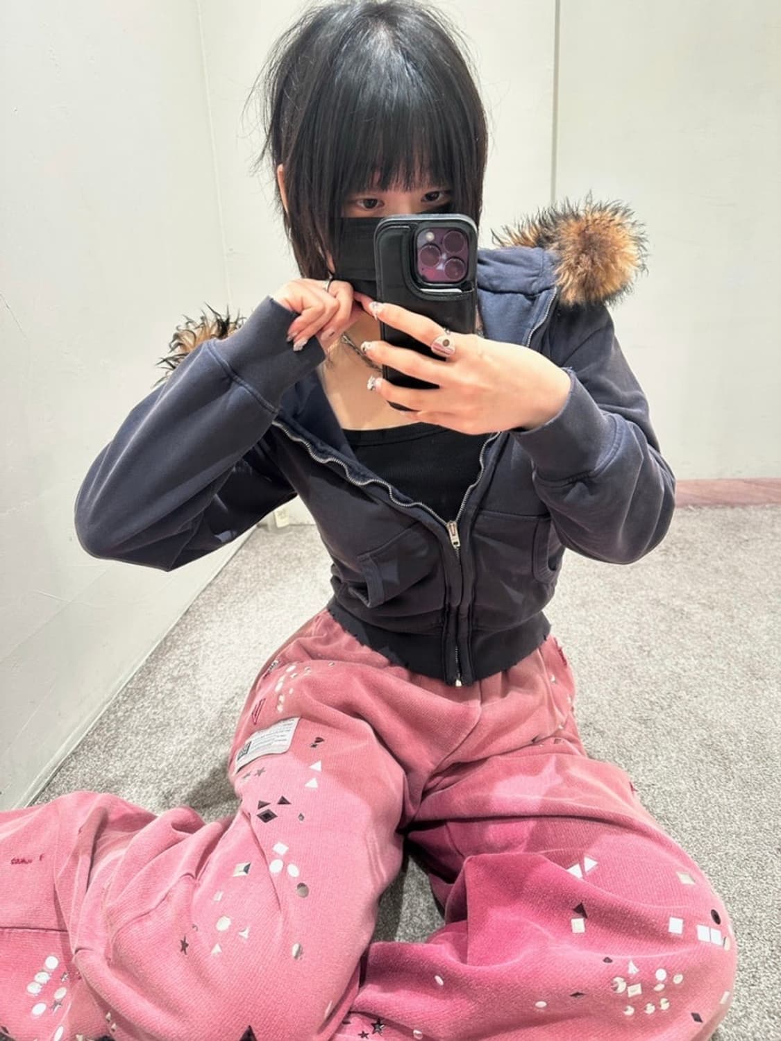 [38, 새상품] 미하라야스히로 스터드 스웻팬츠 상품이미지1