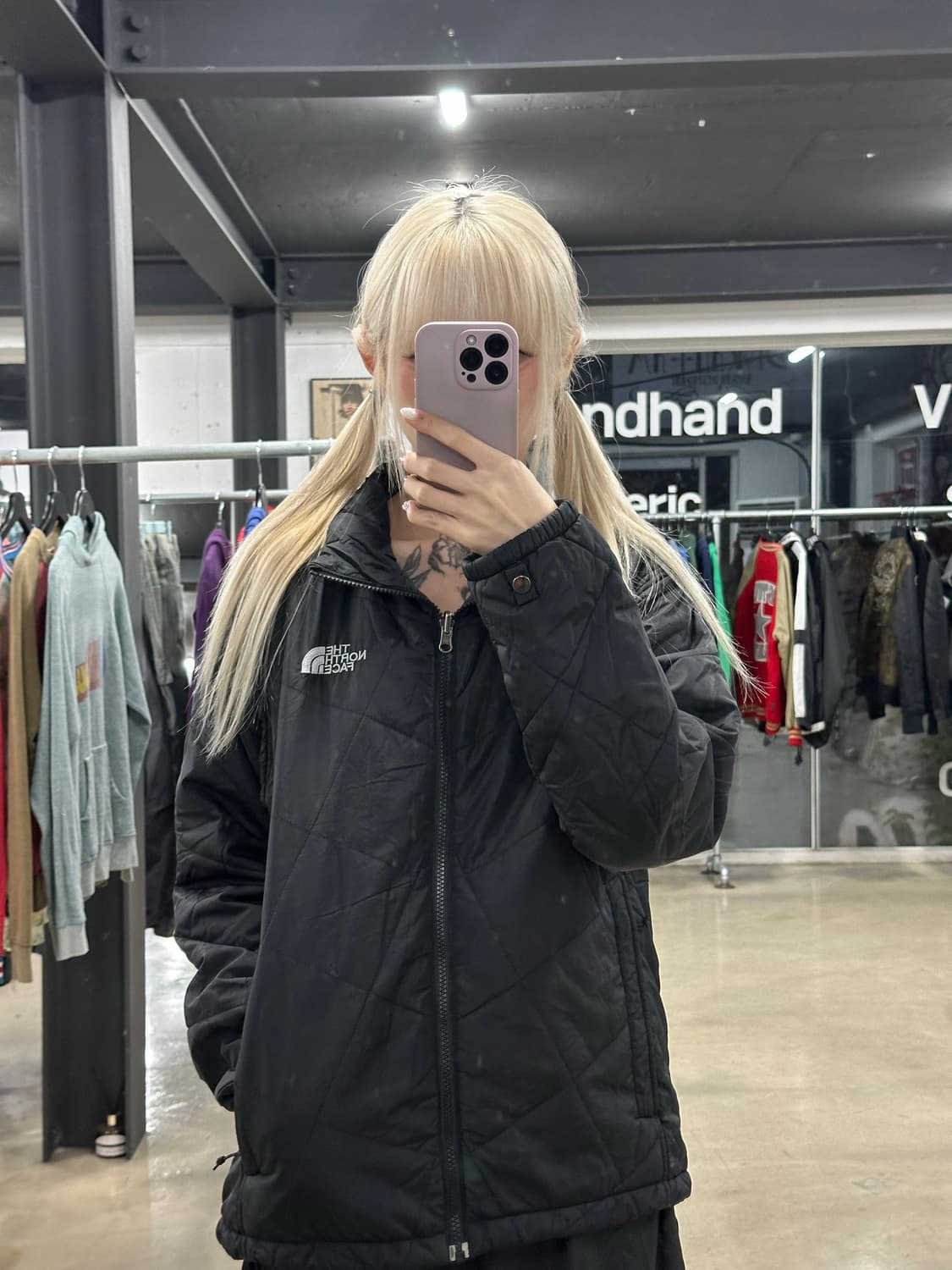 노스페이스 경량 패딩 집업 블랙 상품이미지1