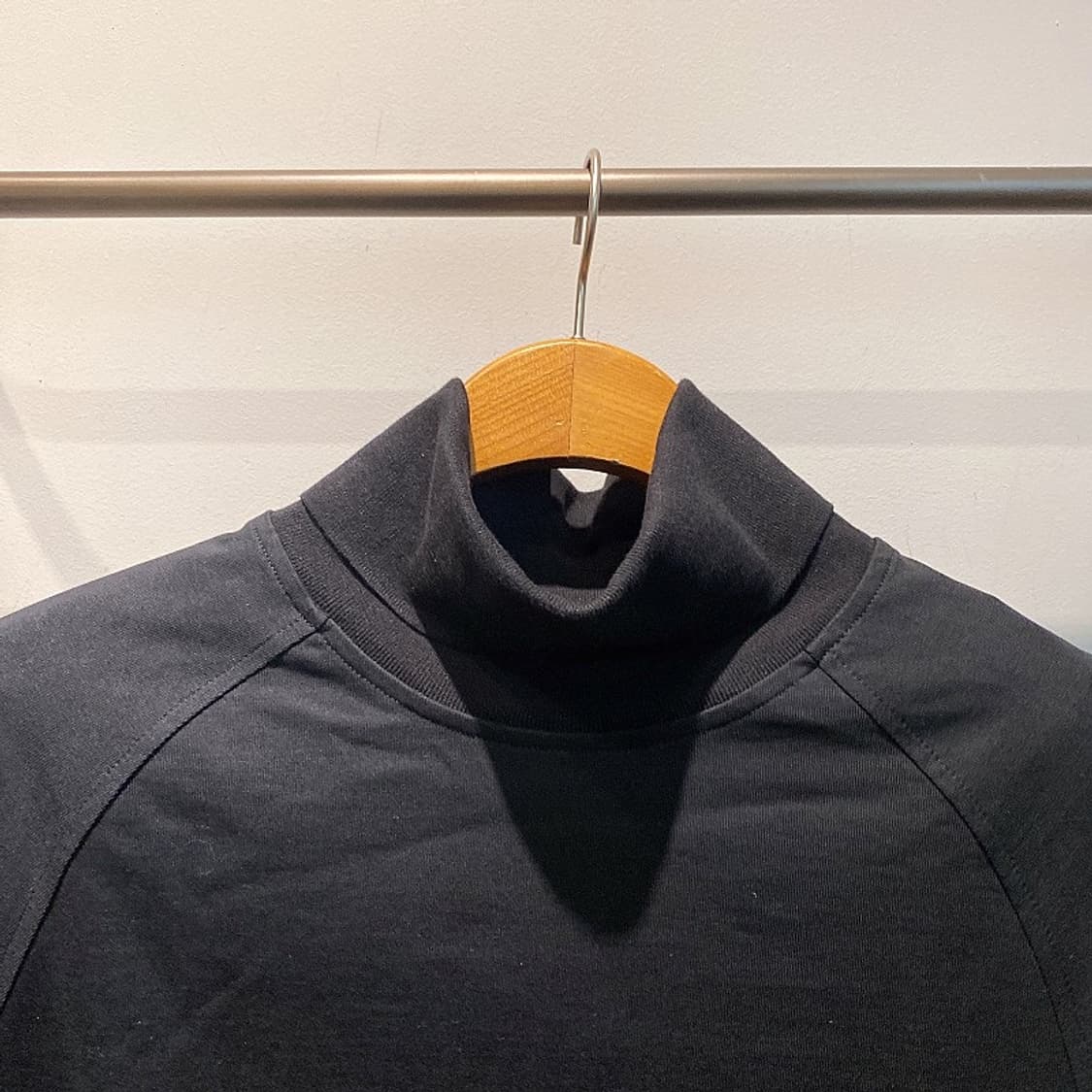 XYN COLLECTION 터틀넥 롱슬리브 80% 상품이미지2