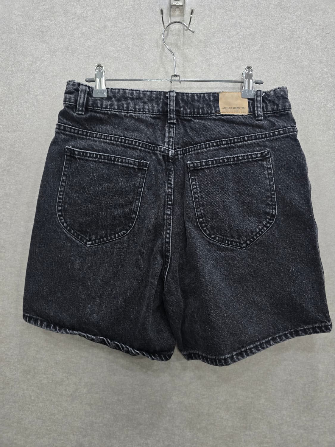 자라 TRF 컬렉션 블랙 데님 숏팬츠 상품이미지6