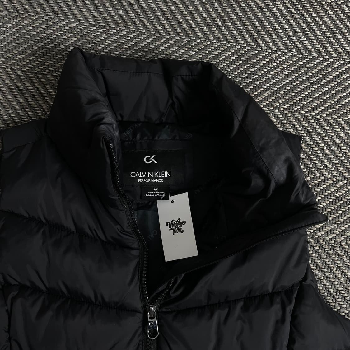 캘빈클라인 미니멀 경량 패딩 조끼 블랙o 3161 상품이미지5