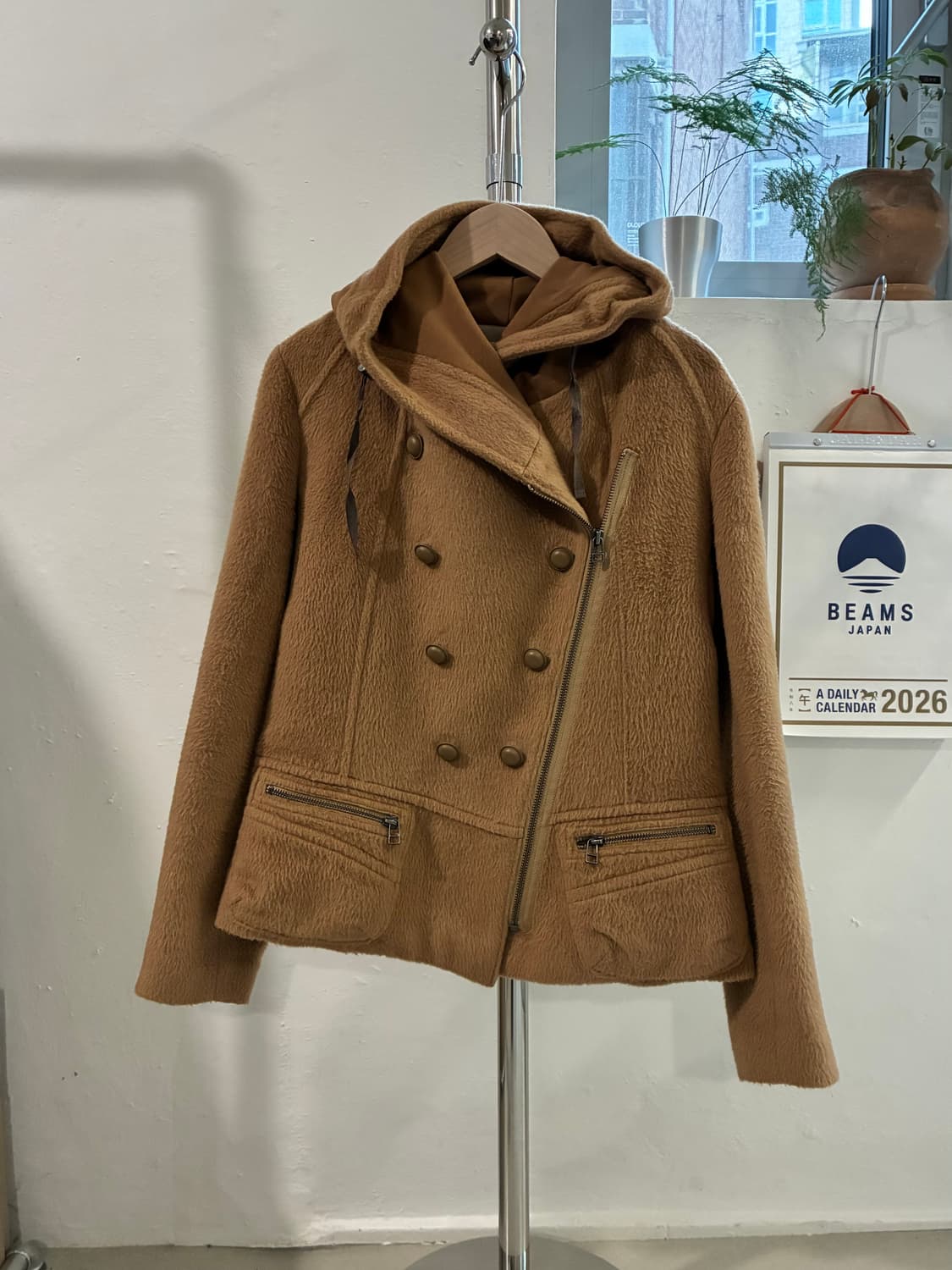 센소유니코 사선 후드 코트 DW2R 상품이미지1