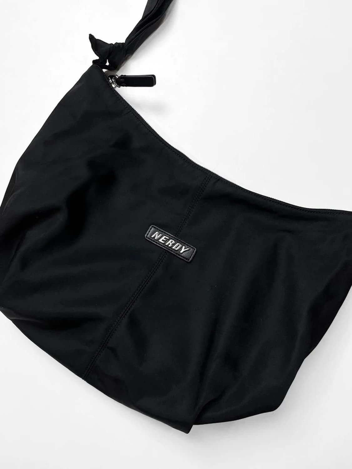 널디 NERDY 노티드 호보 크로스백 A1589    상품이미지2