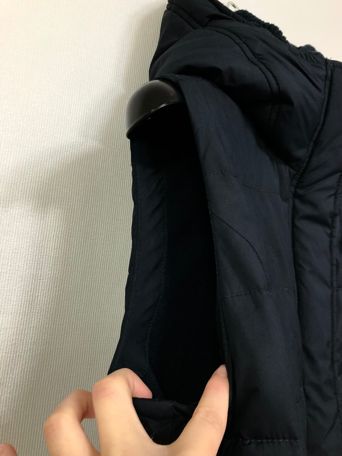 아베크롬비 여성 네이비 후드 패딩조끼 S 상품이미지3