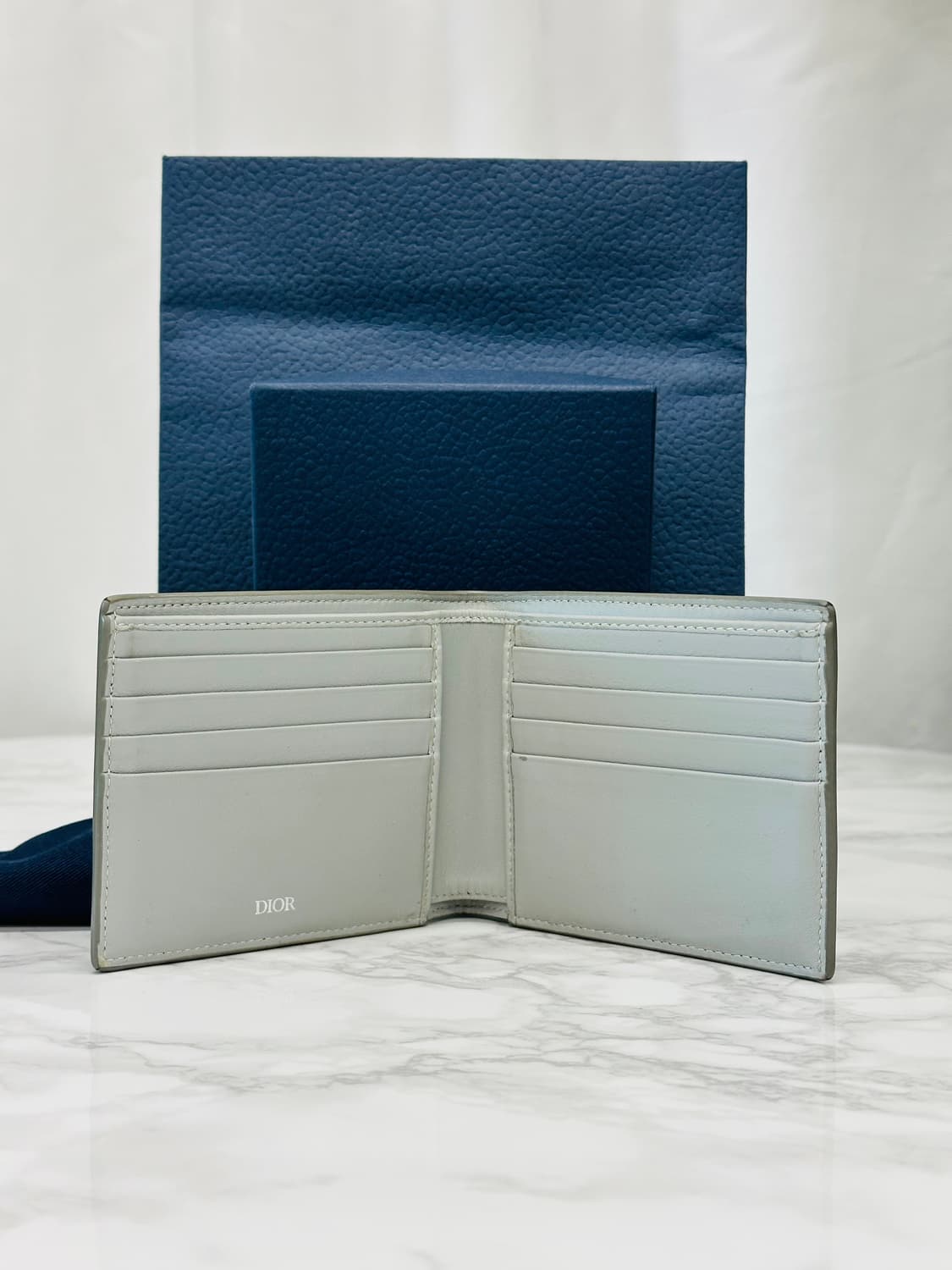 [정품] 디올 CD 다이아몬드 컴팩트 반지갑 상품이미지6